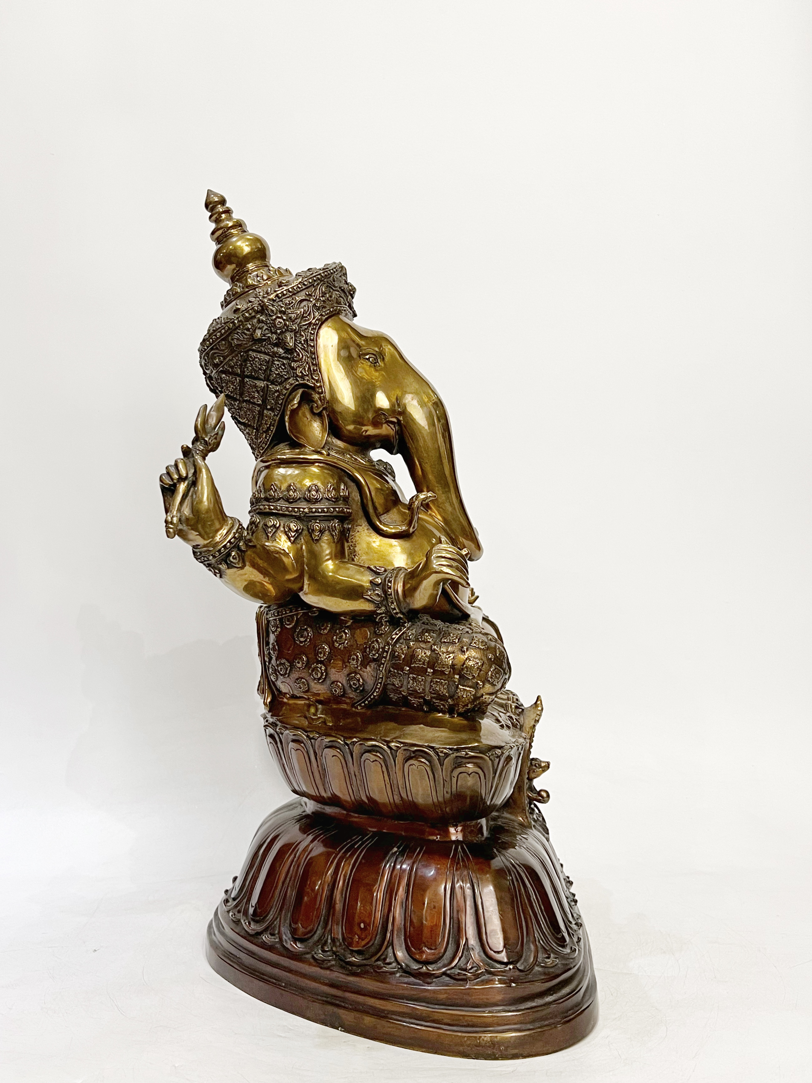 พระพิฆเนศ หน้าตัก 9 นิ้ว