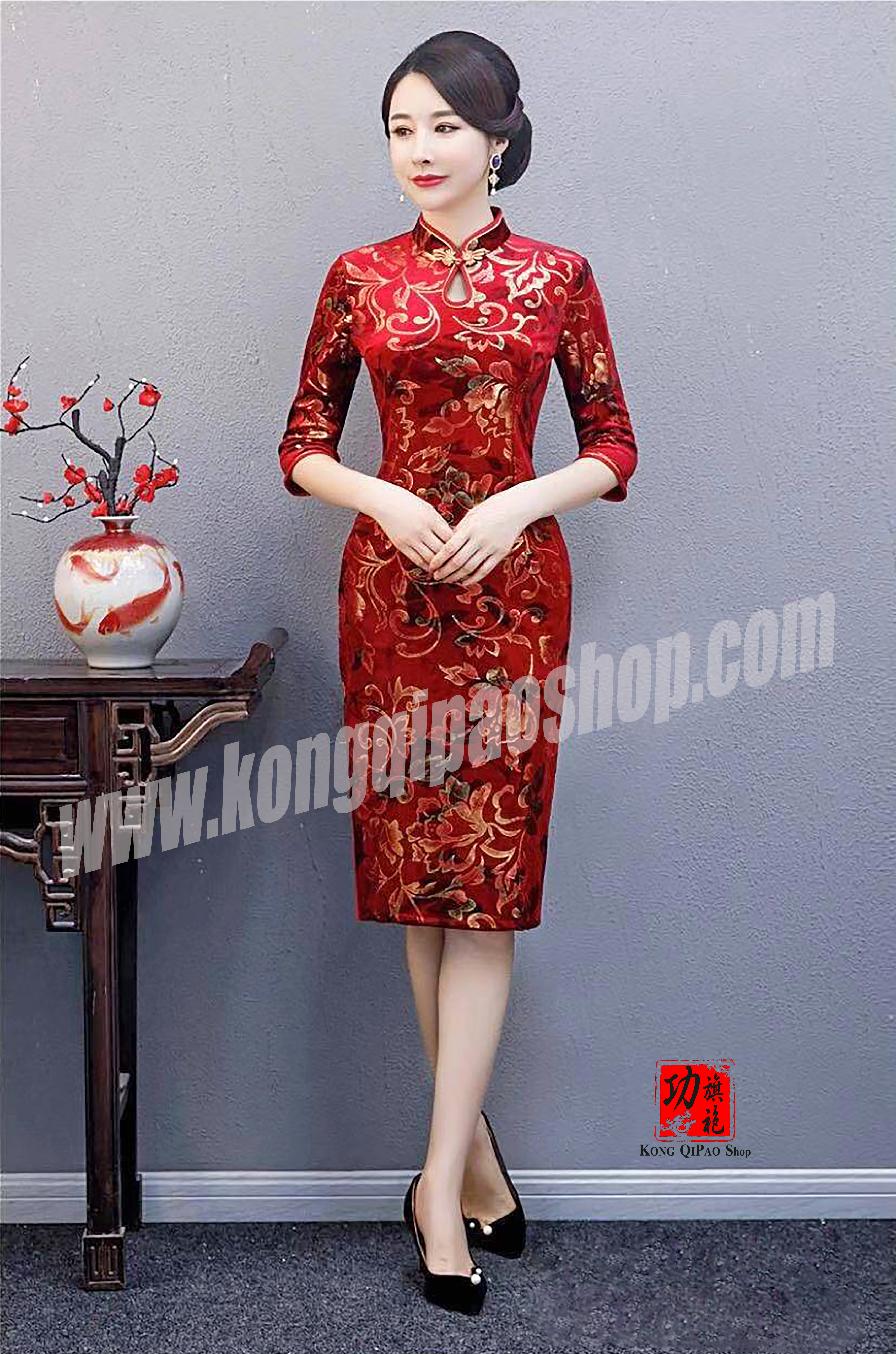 WM1032 กี่เพ้าสั้น คอหยดน้ำ แขน 5 ส่วน ลายดอกโบตั๋นใหญ่เลี้อย(ผ้ากำมะหยี่)