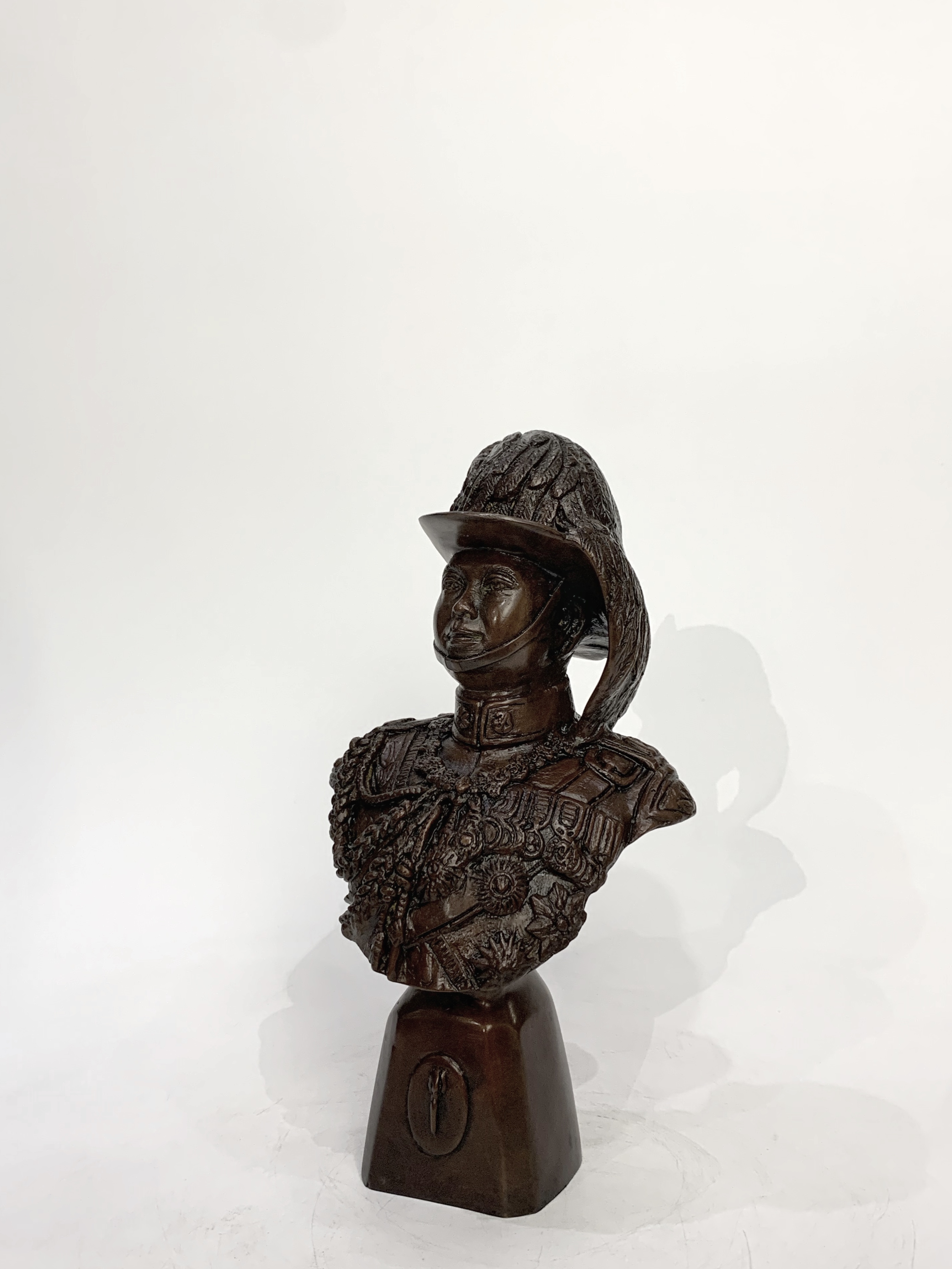 รัชกาลที่ 6 ครึ่งพระองค์