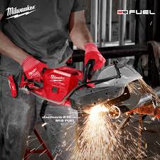 MILWAUKEE รุ่น M18 FCOS230-0G0 เครื่องตัดไร้สายขนาด 9 นิ้ว แรงดัน 18 โวลท์ เครื่องเปล่า