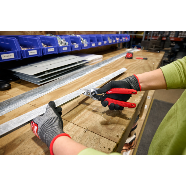 MILWAUKEE 4932499011 กรรไกรตัดแผ่นโลหะ ตัดซ้าย