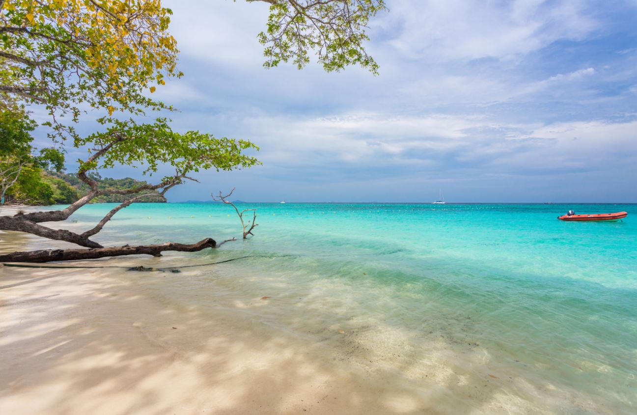 อันดับ 1 เที่ยวกระบี่ เกาะรอก เกาะห้า