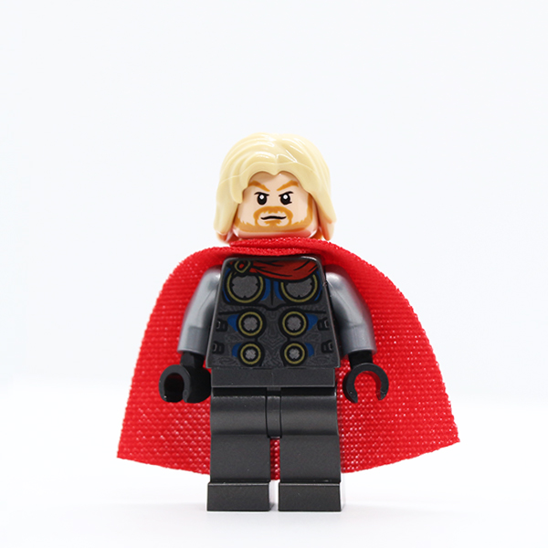 Thor - Spongy Cape, Pearl Dark Gray Legs