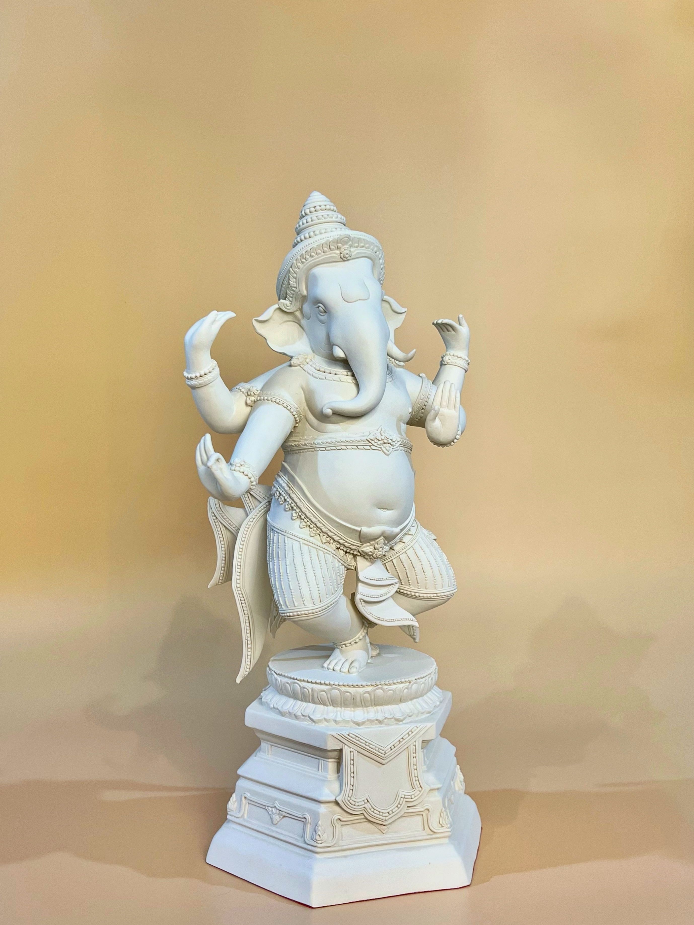 พระพิฆเนศ รำระบำลพบุรี สูง 20 นิ้ว