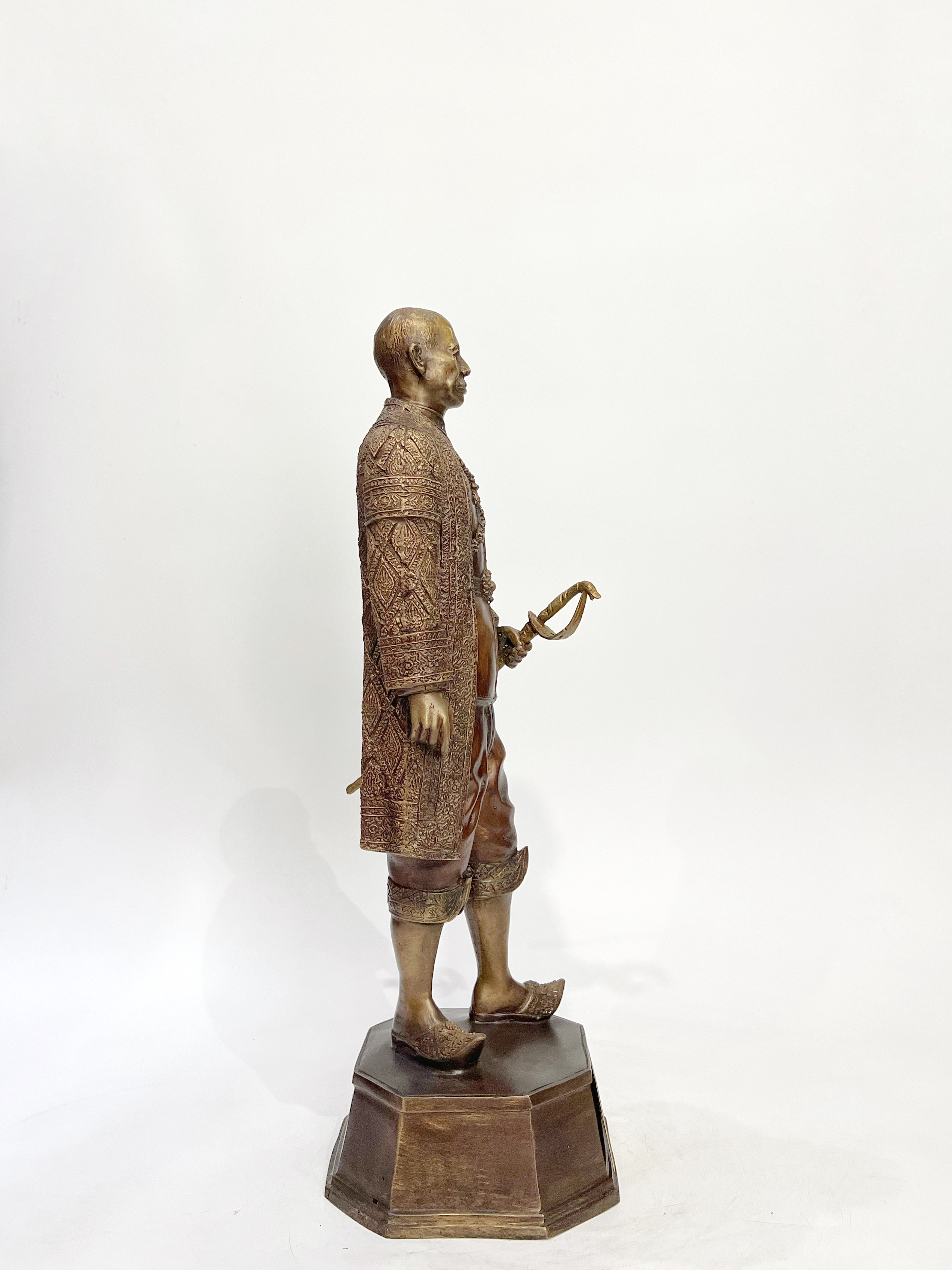 รัชกาลที่ 4 หน้าตัก 9 นิ้ว