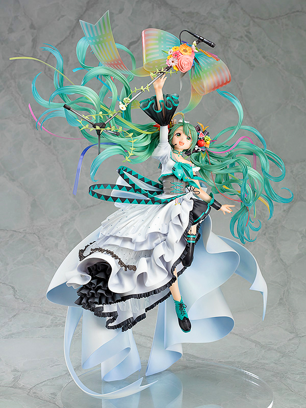 (Pre-Order) Hatsune Miku Memorial Dress Ver. - 1/7 (Good Smile Company)
