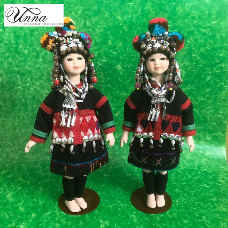 ตุ๊กตาชาวเขา pre-order งานทำมือ เผ่าอาข่า เนื้อพอร์ชเลน ของที่ระลึกไทย สูง 11“ Akha handmade doll
