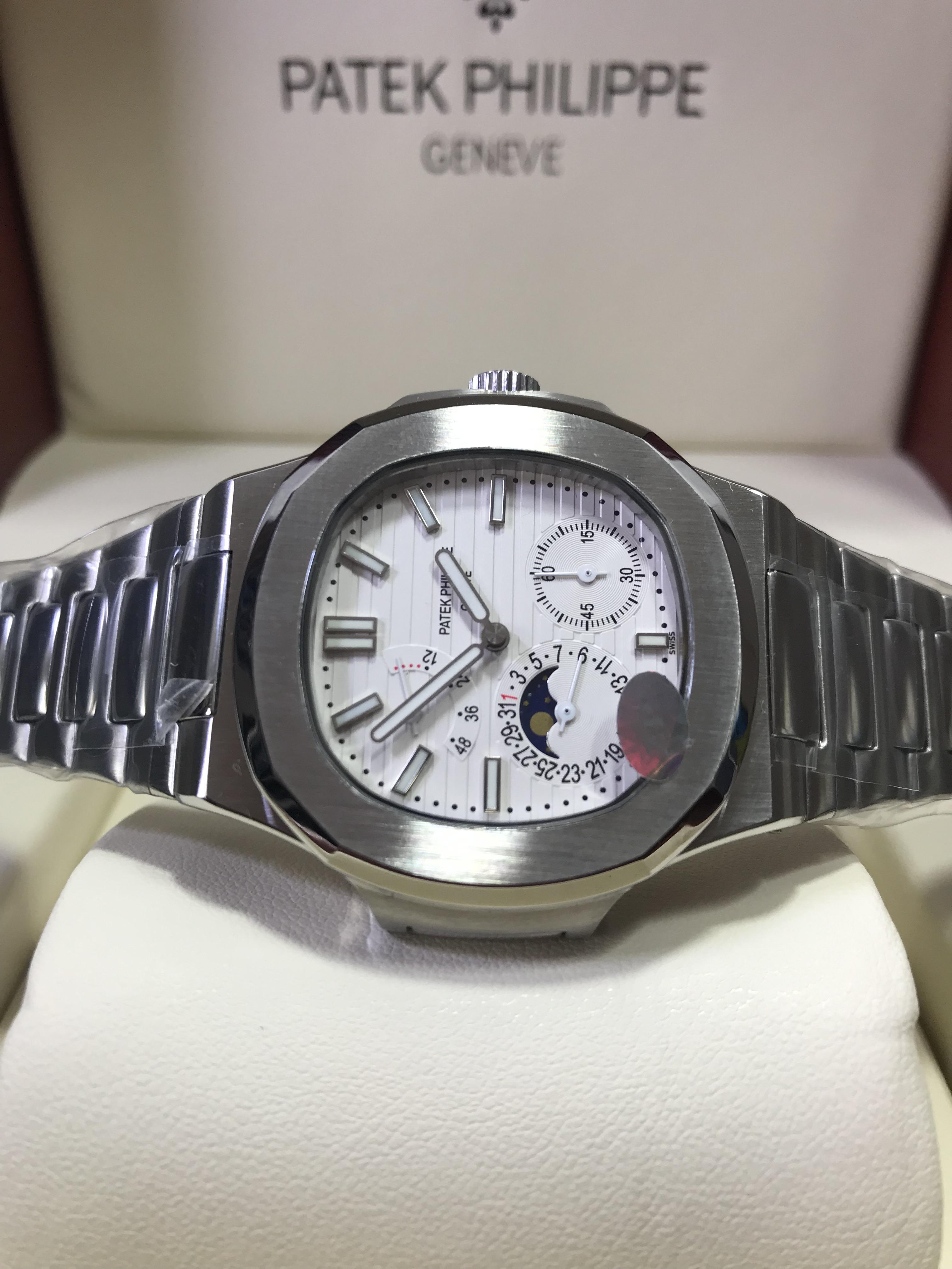 Patek Nautilus 5712/1A-001 (5A)