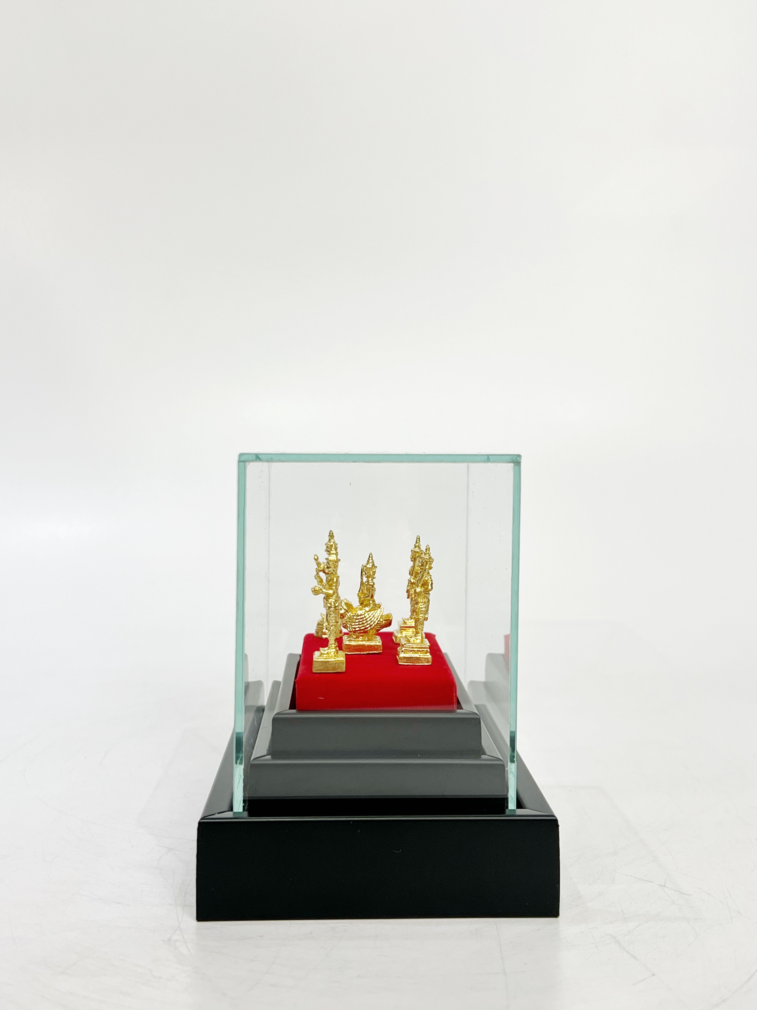 ชุด องค์เทพารักษ์ศักดิ์สิทธิ์ ศาลหลักเมืองกรุงเทพมหานคร