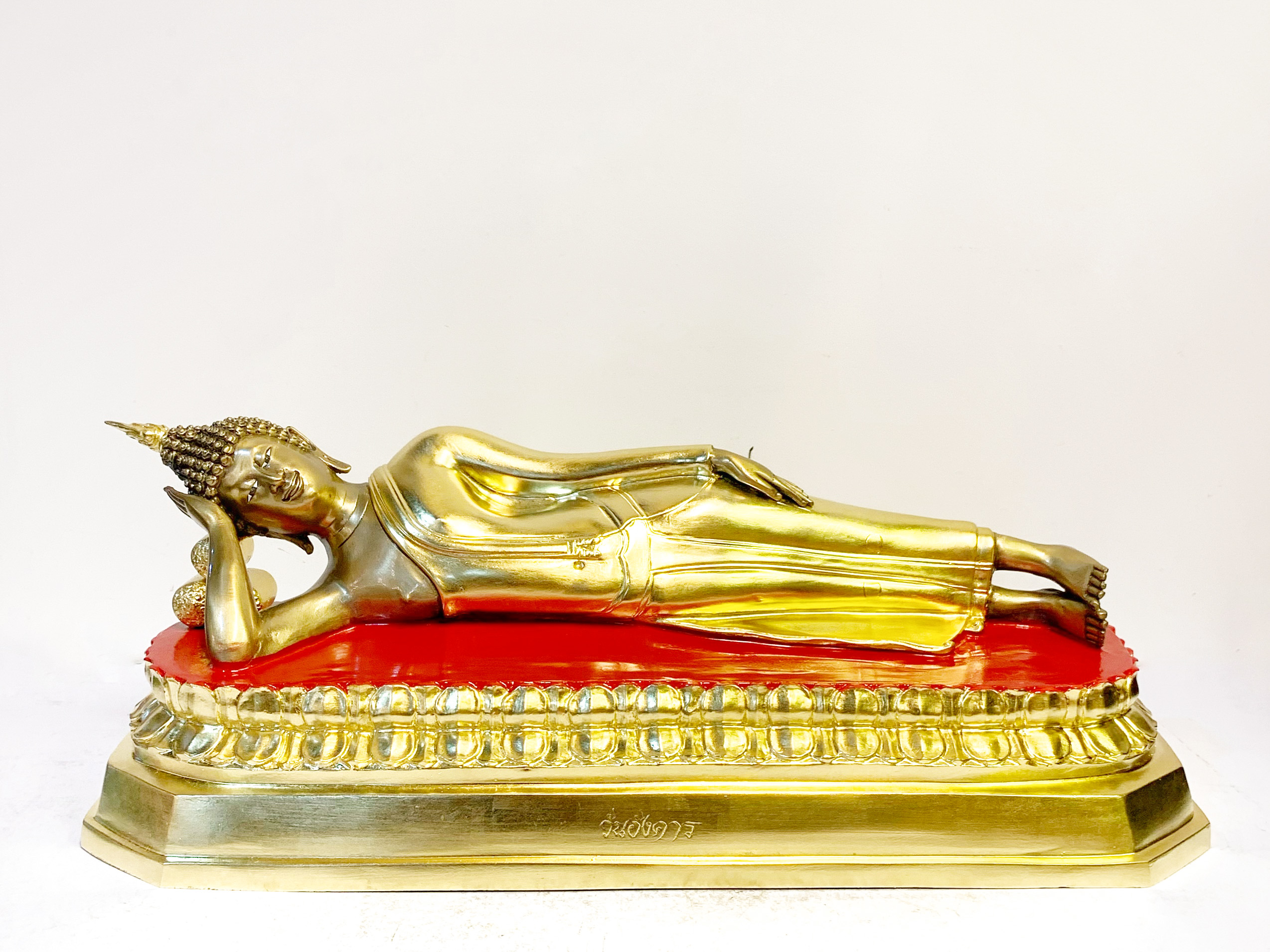 พระพุทธรูป ปางไสยาสน์ (ประจำวันอังคาร) หน้าตัก 8 นิ้ว