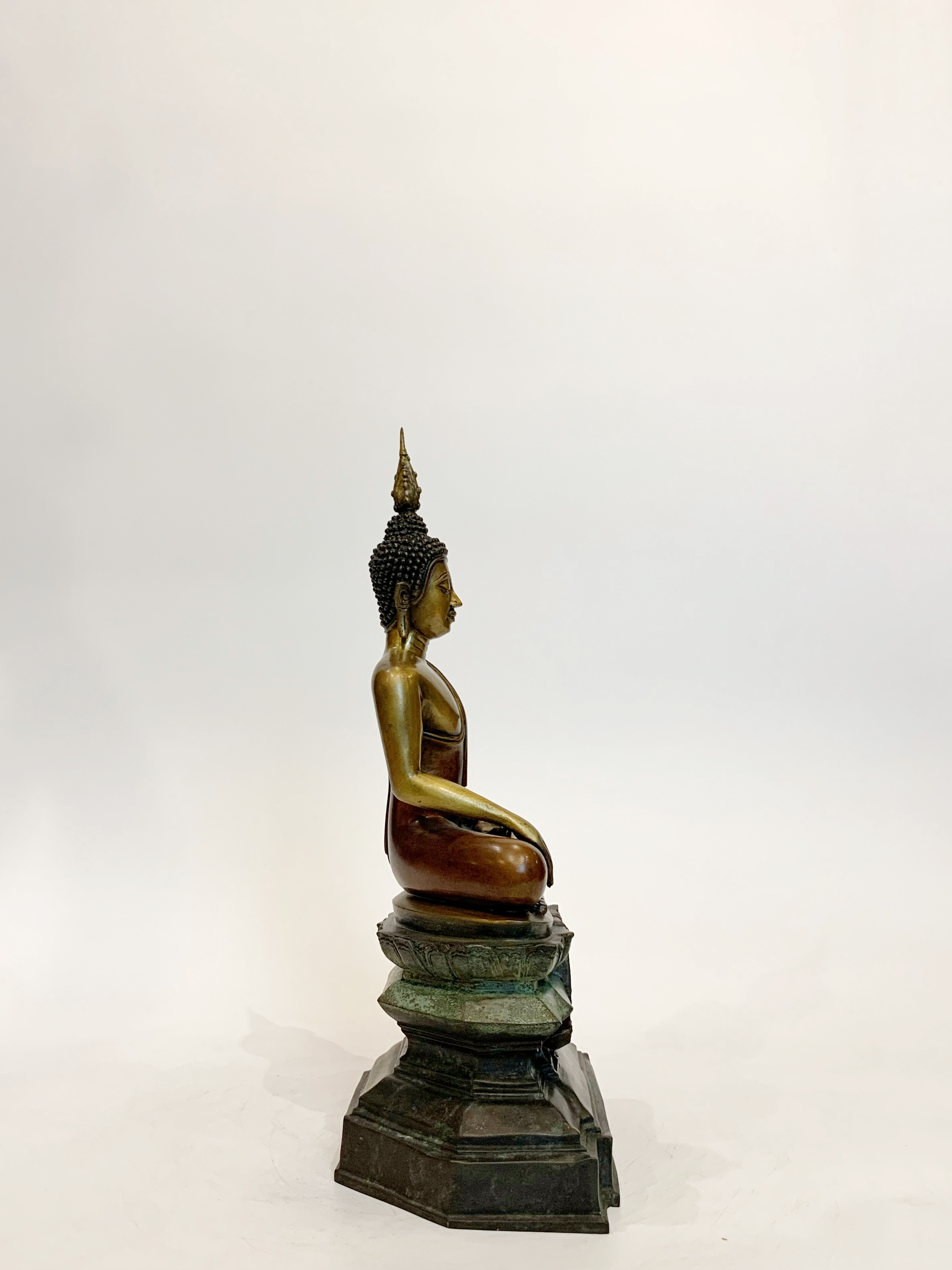 หลวงพ่อพระใส หน้าตัก 5.9 นิ้ว