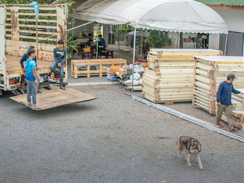 แผ่นโฟมฉนวน PU 4 นิ้ว