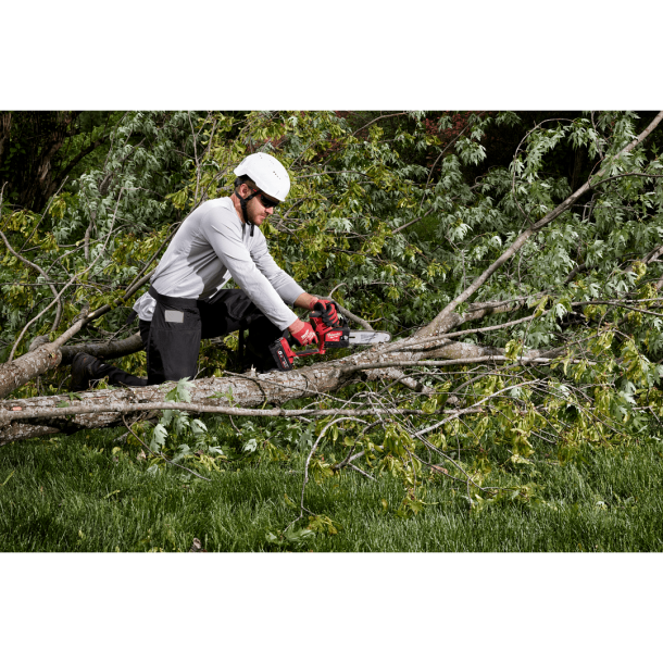 MILWAUKEE รุ่น M18 FHS20-0B0 เลื่อยตัดกิ่งไร้สาย 18 โวลต์ (เครื่องเปล่า)