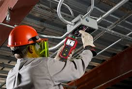 AMPROBE รุ่น AT-8030 เครื่องค้นหาปลายสายไฟพร้อม เครื่องค้นหาตำแน่งเซอร์กิตเบรคเกอร์ หน้าจอสีขนาด 3.5 นิ้ว Color TFT มีเซ็นเซอร์ แสดงทิศทางได้ด้วย พร้อม Signal clamp CT-400