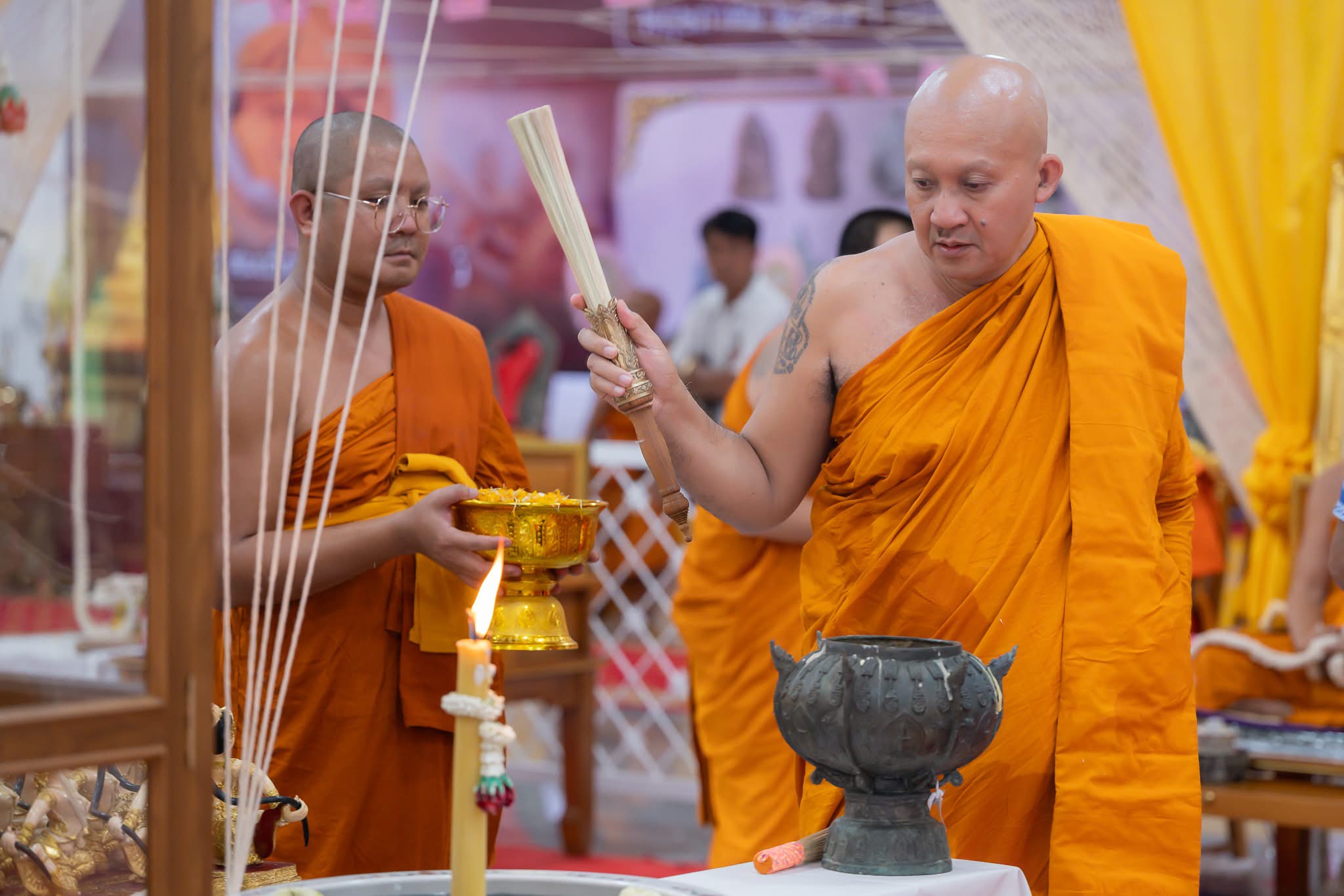 พระแม่ธรณีบีบมวยผม สูง 9 นิ้ว หมายเลข 9