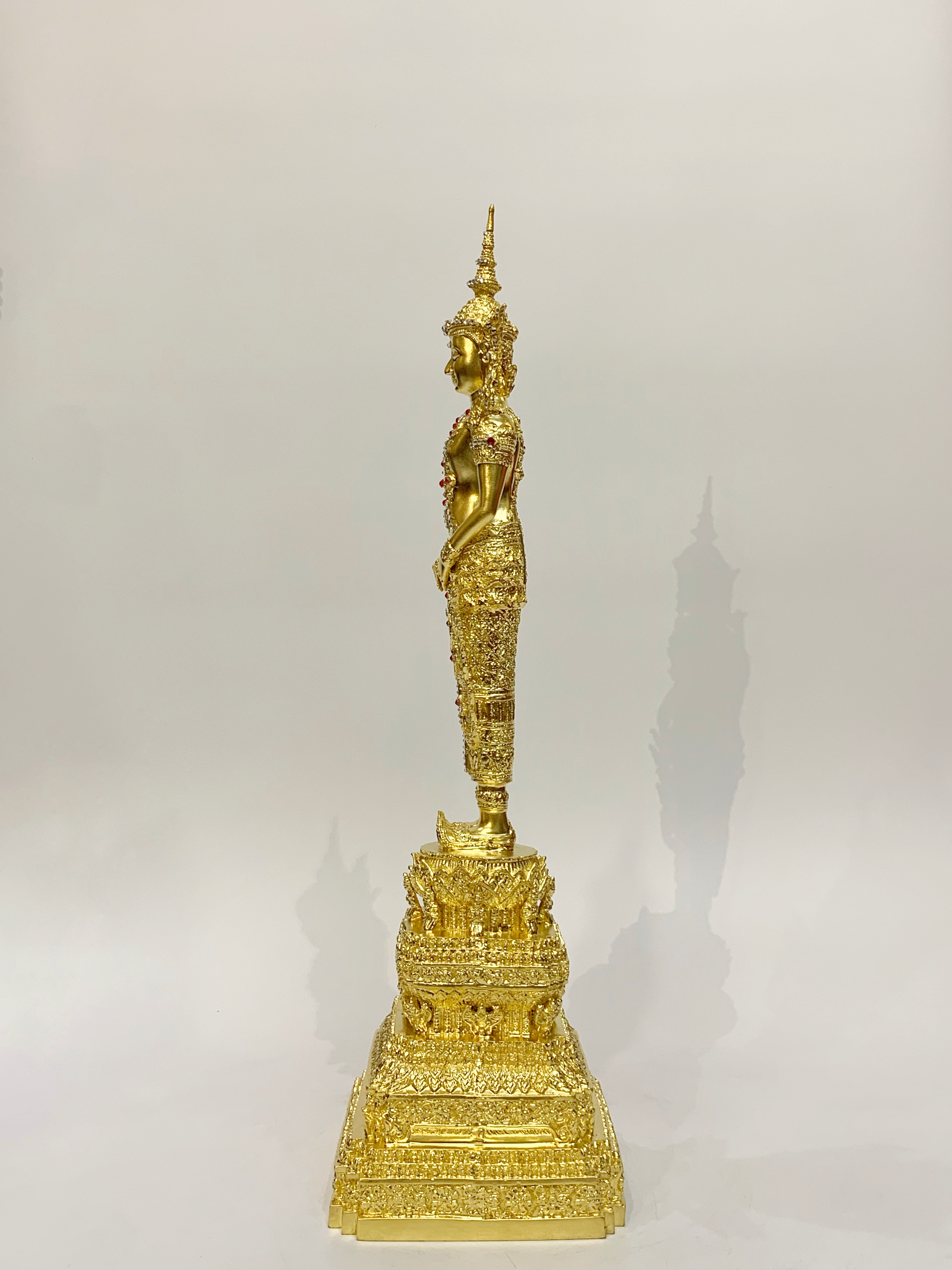 พระพุทธรูปปางถวายเนตร ทรงเครื่องจักพรรดิ์ หน้าตัก 5 นิ้ว