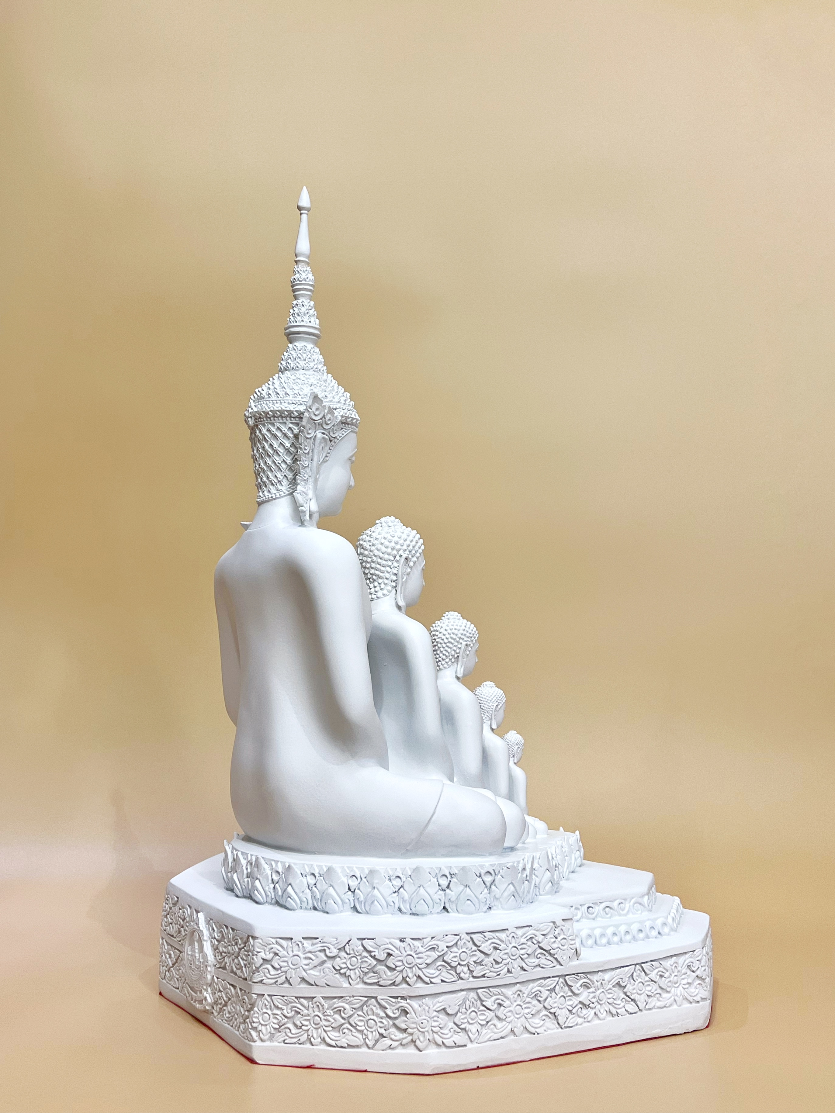 พระพุทธเจ้า 5 พระองค์ หน้าตัก 9 นิ้ว