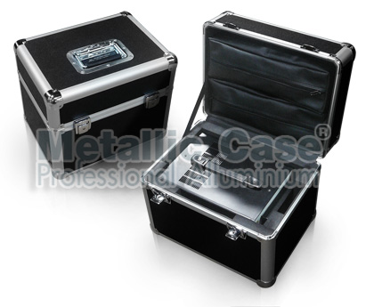 กระเป๋าอลูมิเนียม Eurothem Chessell 6100E ขนาด 36x26.5x30 ซม. รหัสสินค้า 46431-09-5507 (T1C1H4K7P3)