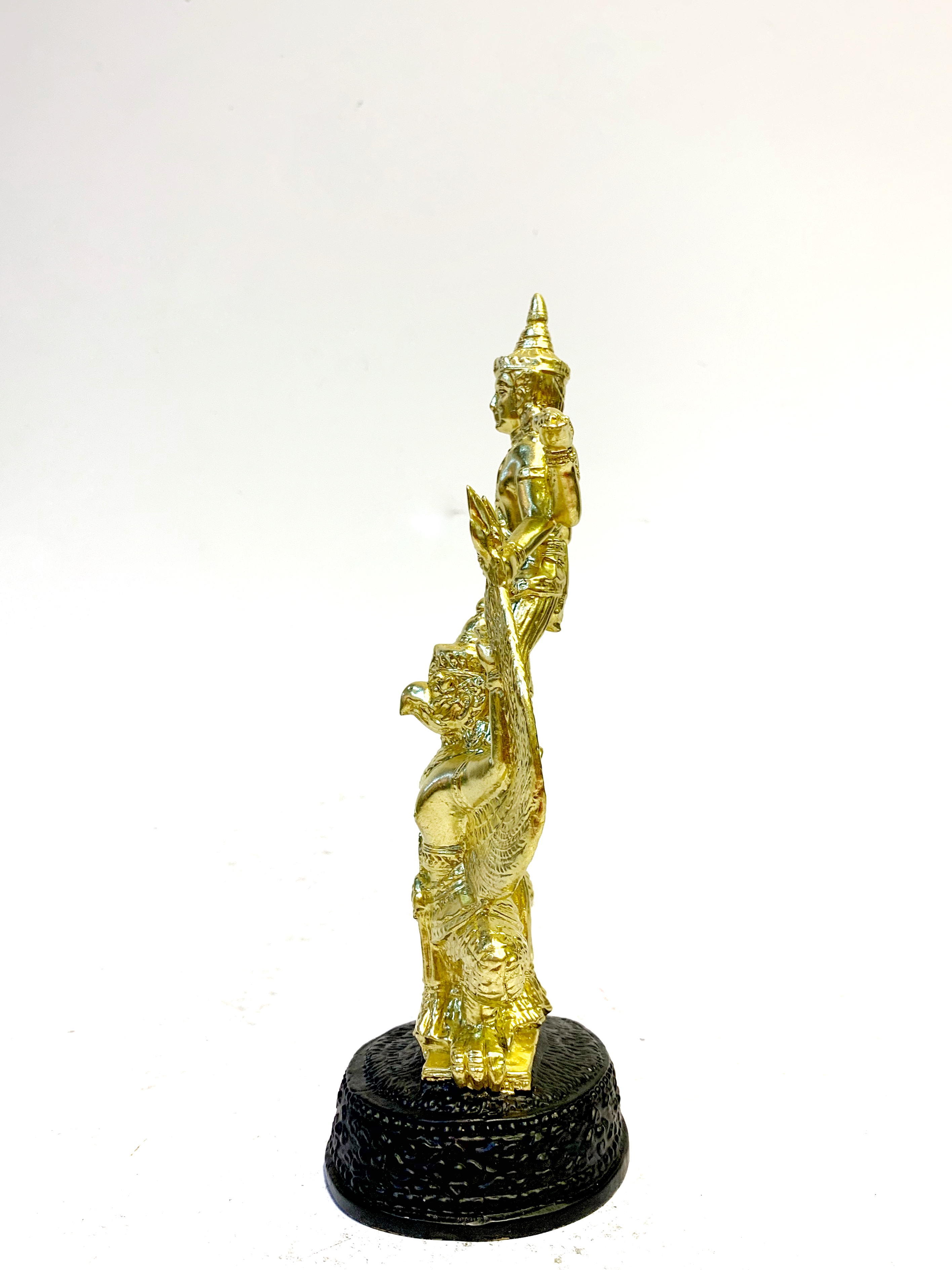 พระนารายณ์ทรงครุฑ สูง 9 นิ้ว พร้อมตู้กระจก