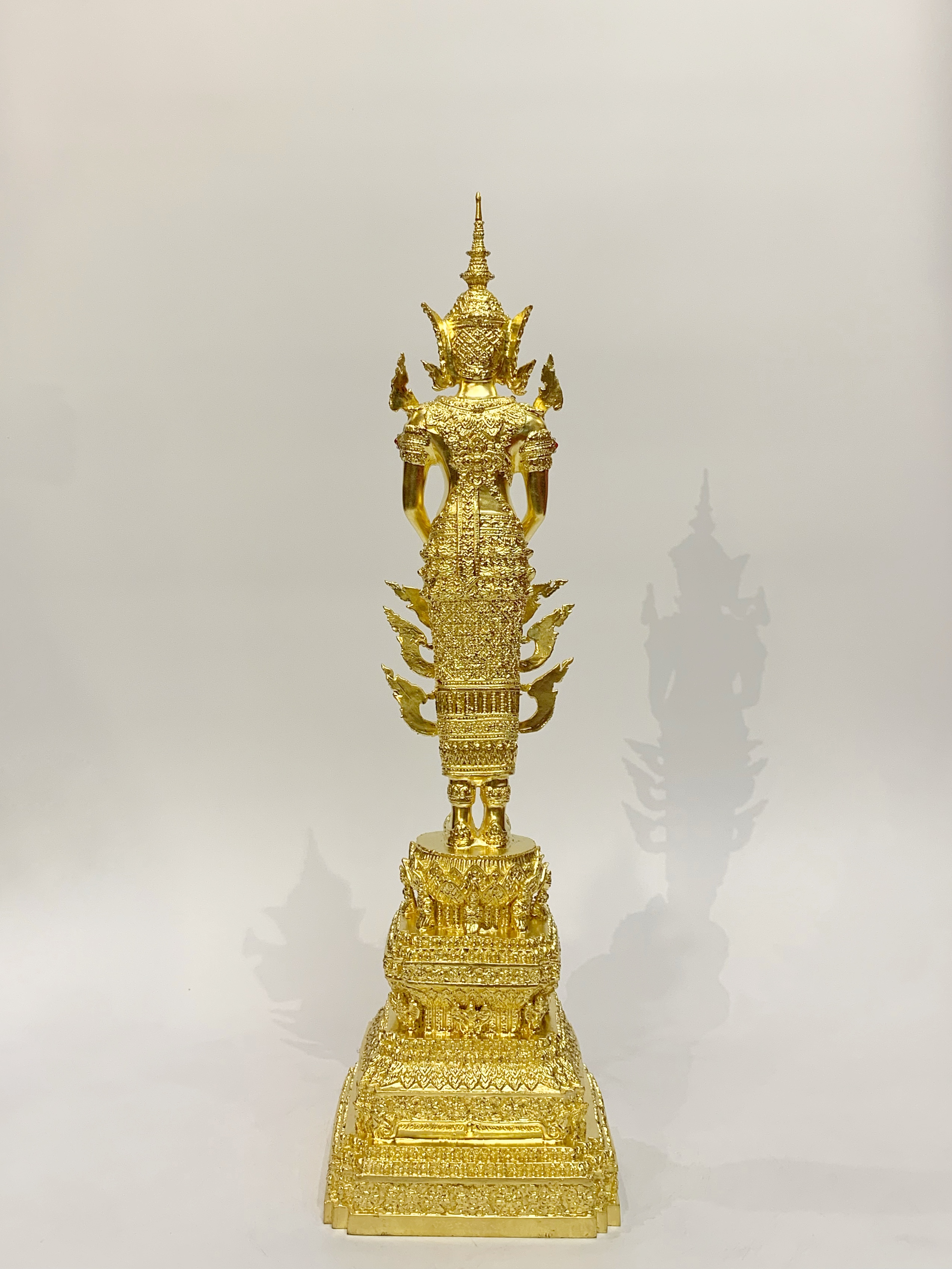 พระพุทธรูปปางถวายเนตร ทรงเครื่องจักพรรดิ์ หน้าตัก 5 นิ้ว