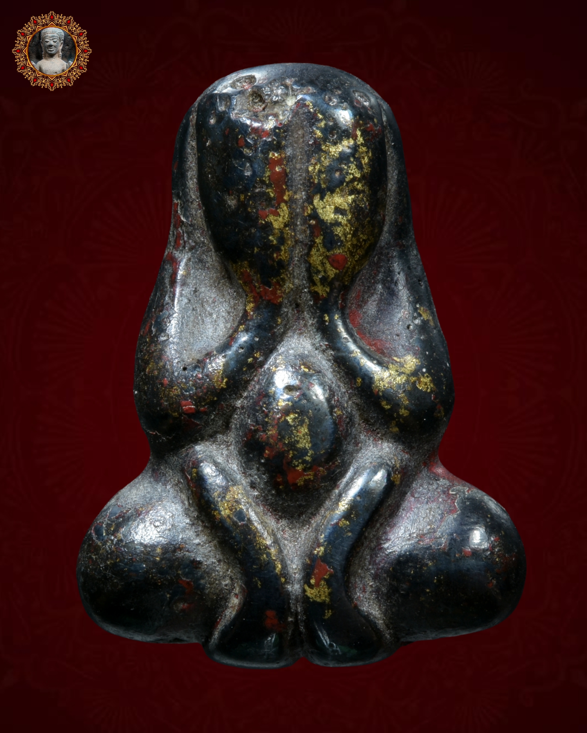 พระปิดตาหลวงปู่นาค เนื้อเมฆพัตร