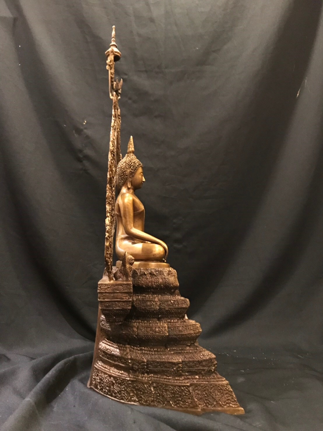 พระพุทธชินสีห์ หน้าตัก 9 นิ้ว