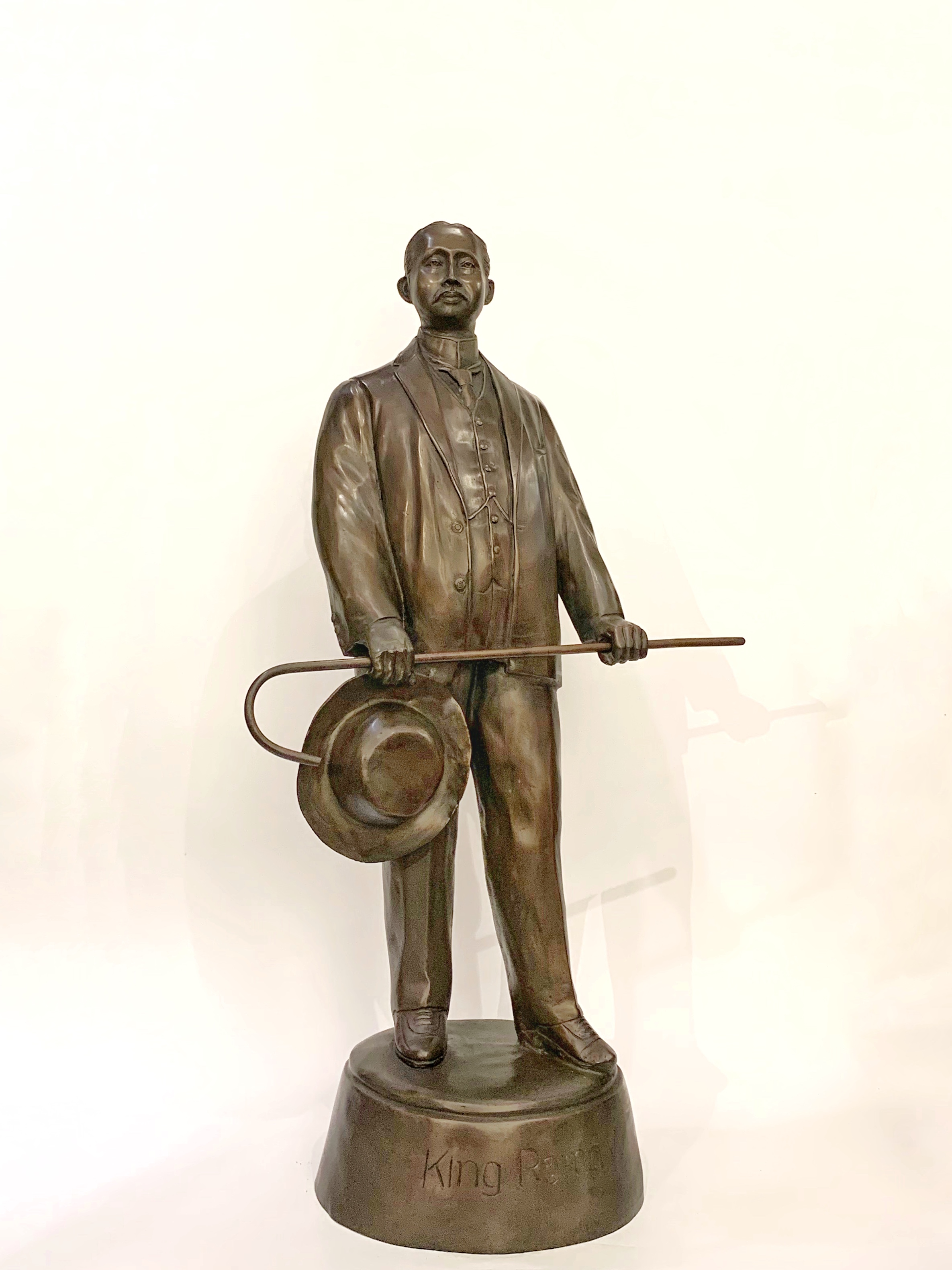 รัชกาลที่ 5 ประพาสยุโรป หน้าตัก 16 นิ้ว