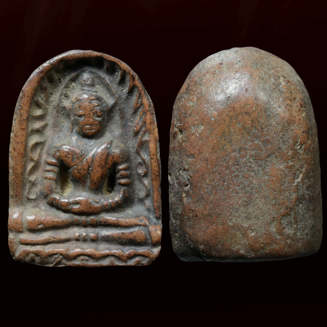 พระซุ้มกอ พิมพ์ทรงเครื่อง กำไลสามห่วง