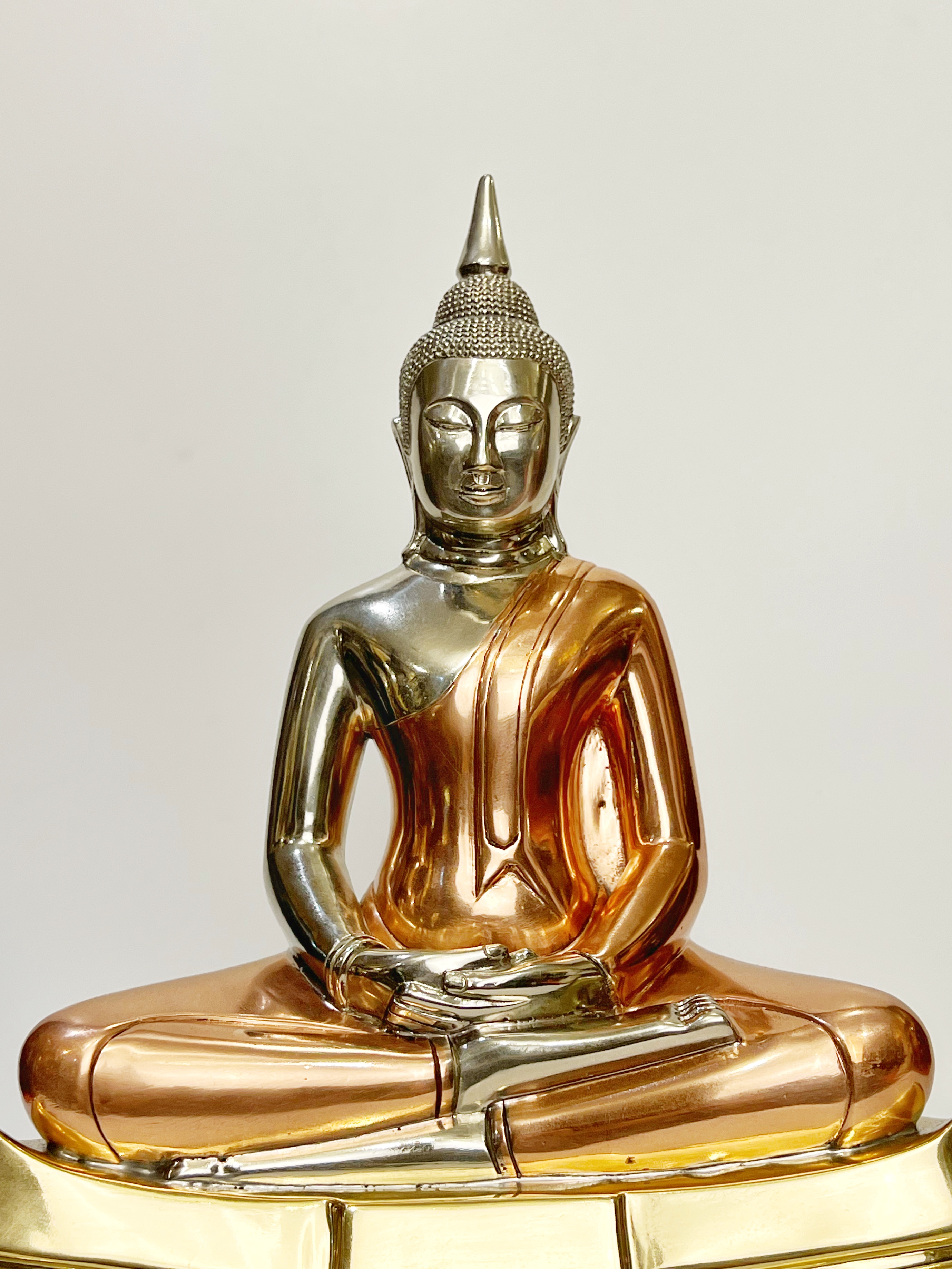 พระพุทธโสธร หลวงพ่อโสธร หน้าตัก 9 นิ้ว (หมายเลข 35)