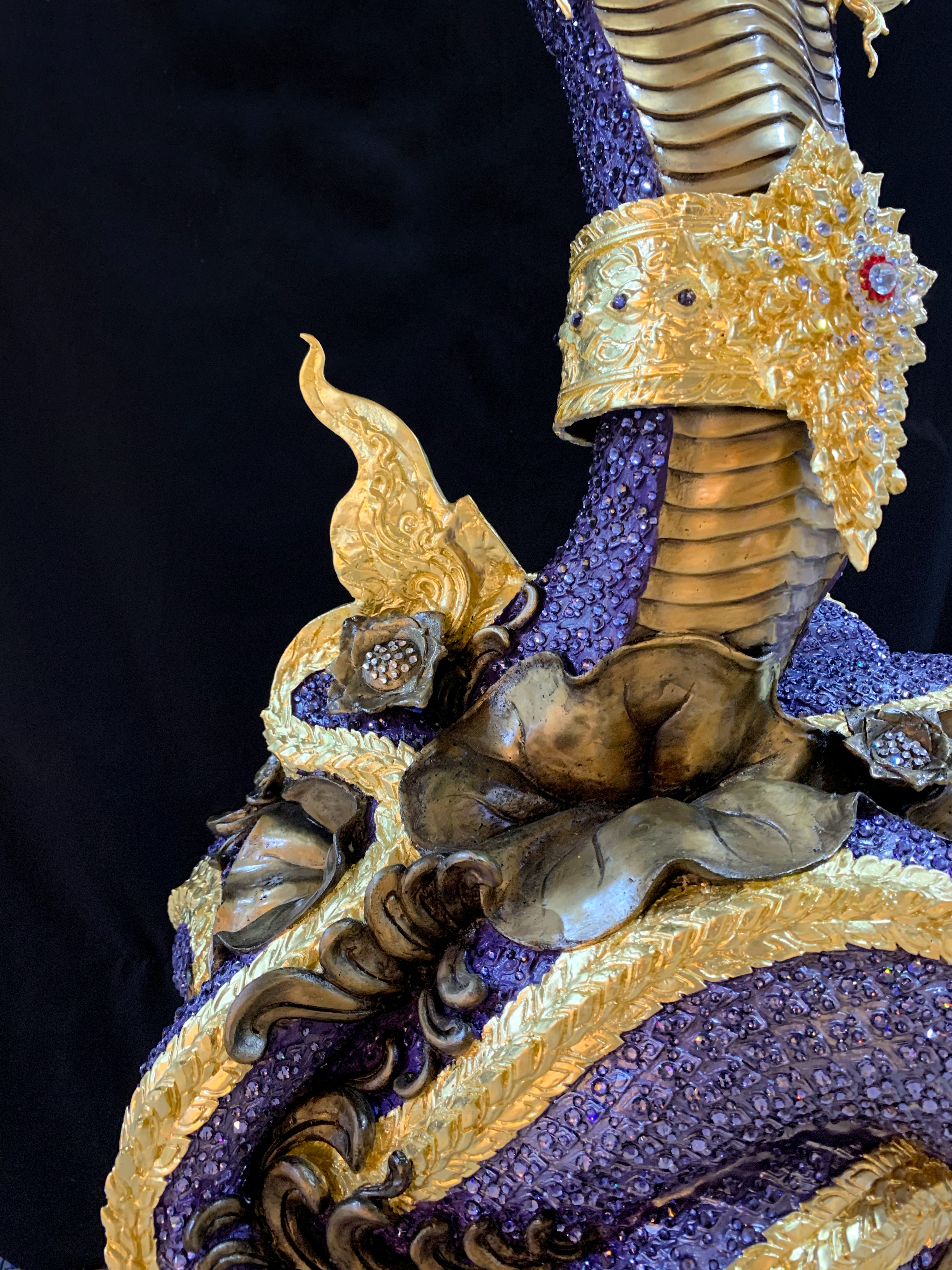 พญานาค สูง 149 cm.