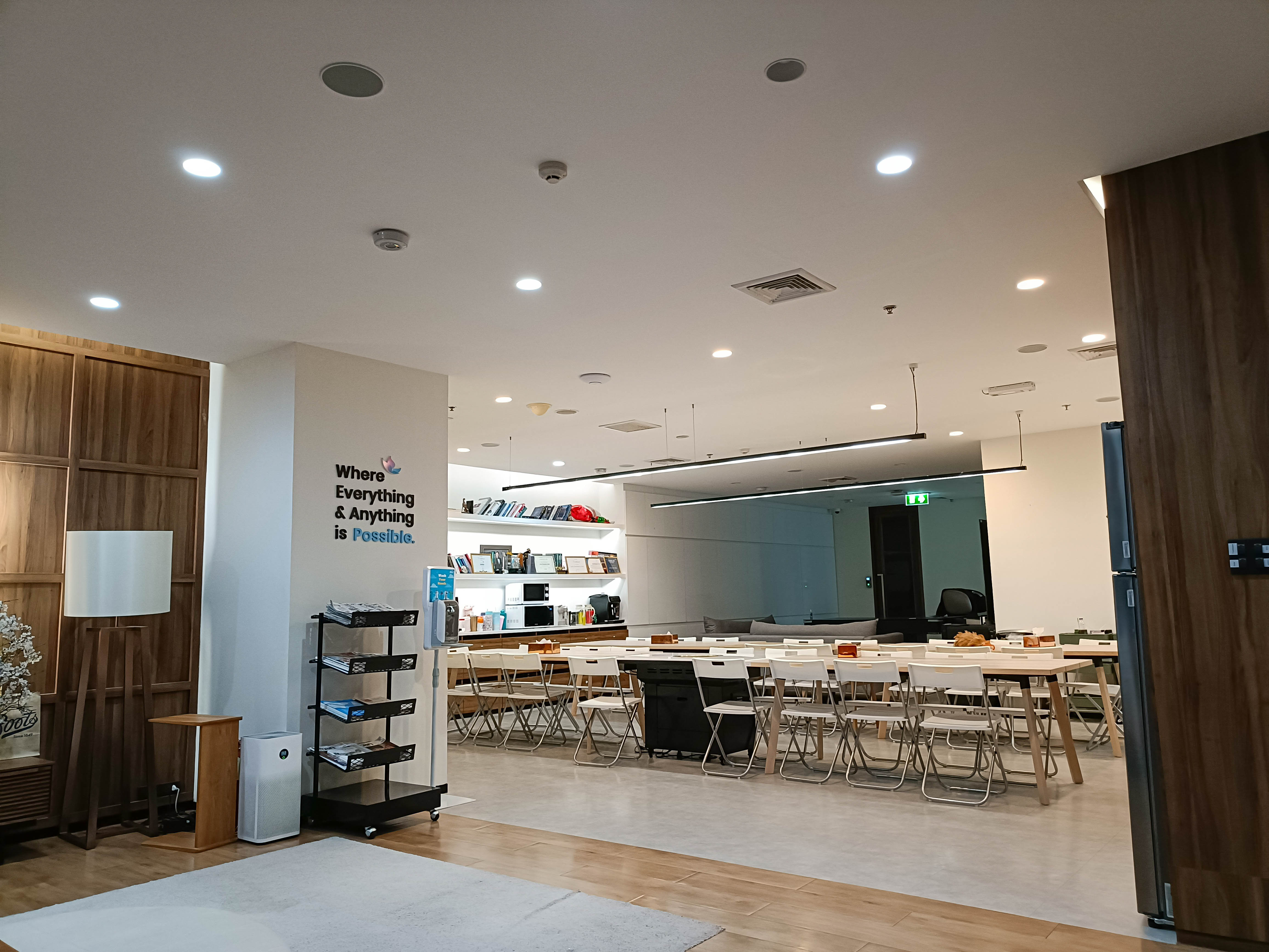 ระบบเสียงตามสายสำนักงานบริษัท MEGA CLINIC อาคารสาทร นคร ทาวเวอร์
