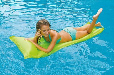 แพยางนอนเดี่ยว พร้อมหมอนหนุน Inflatable Air Bed With Pillow Pool Float