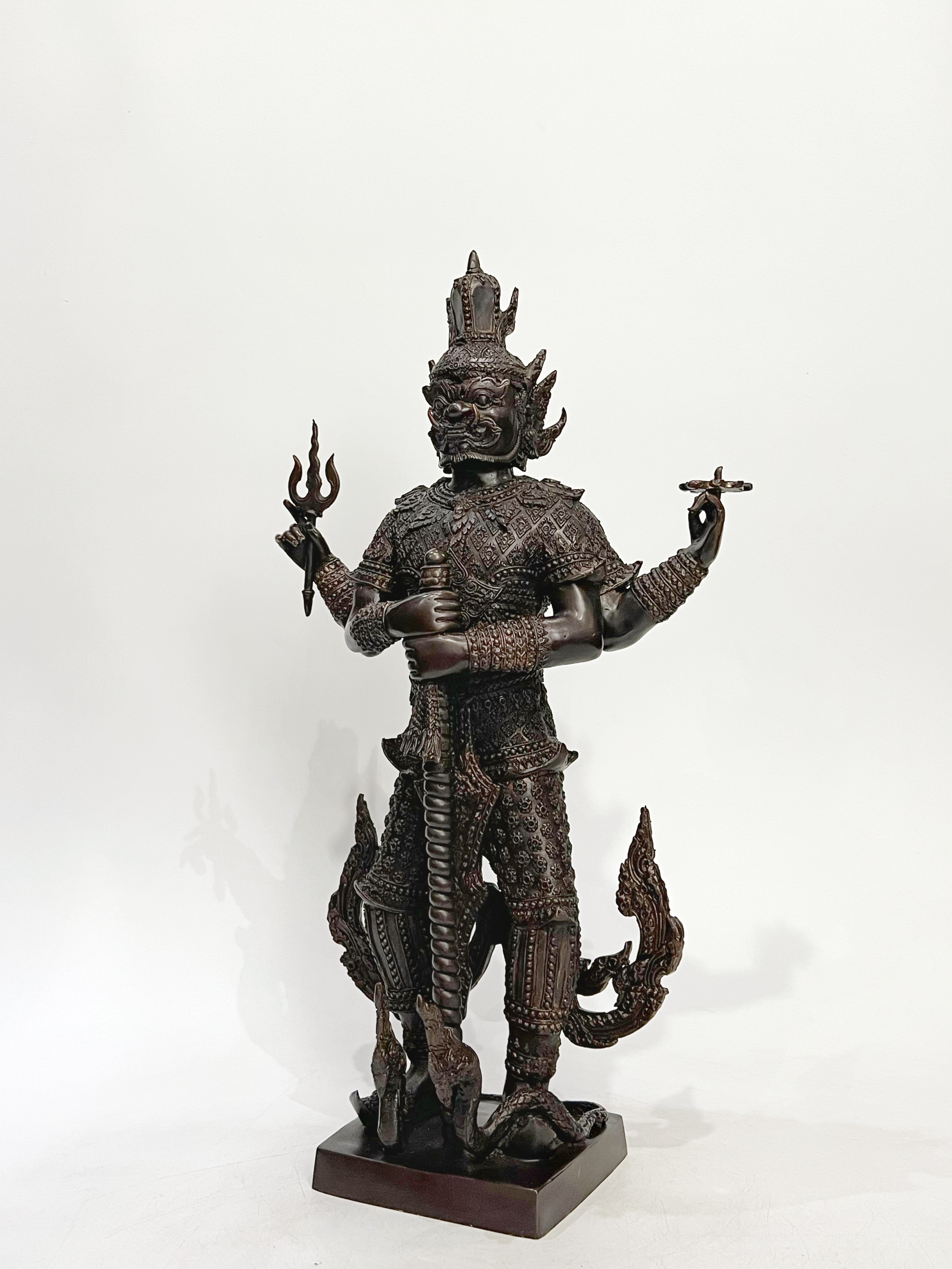 ท้าวเวสสุวรรณ หน้าตัก 9 นิ้ว