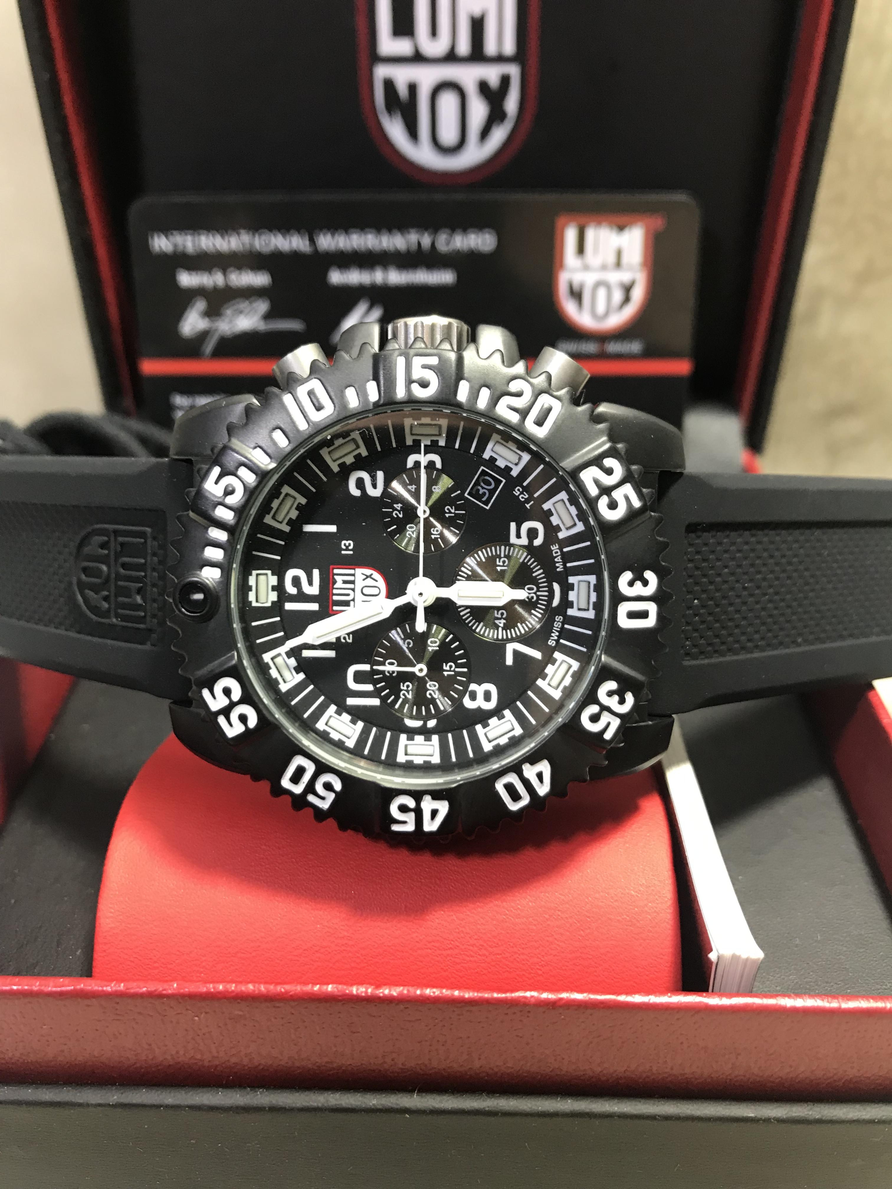 Luminox