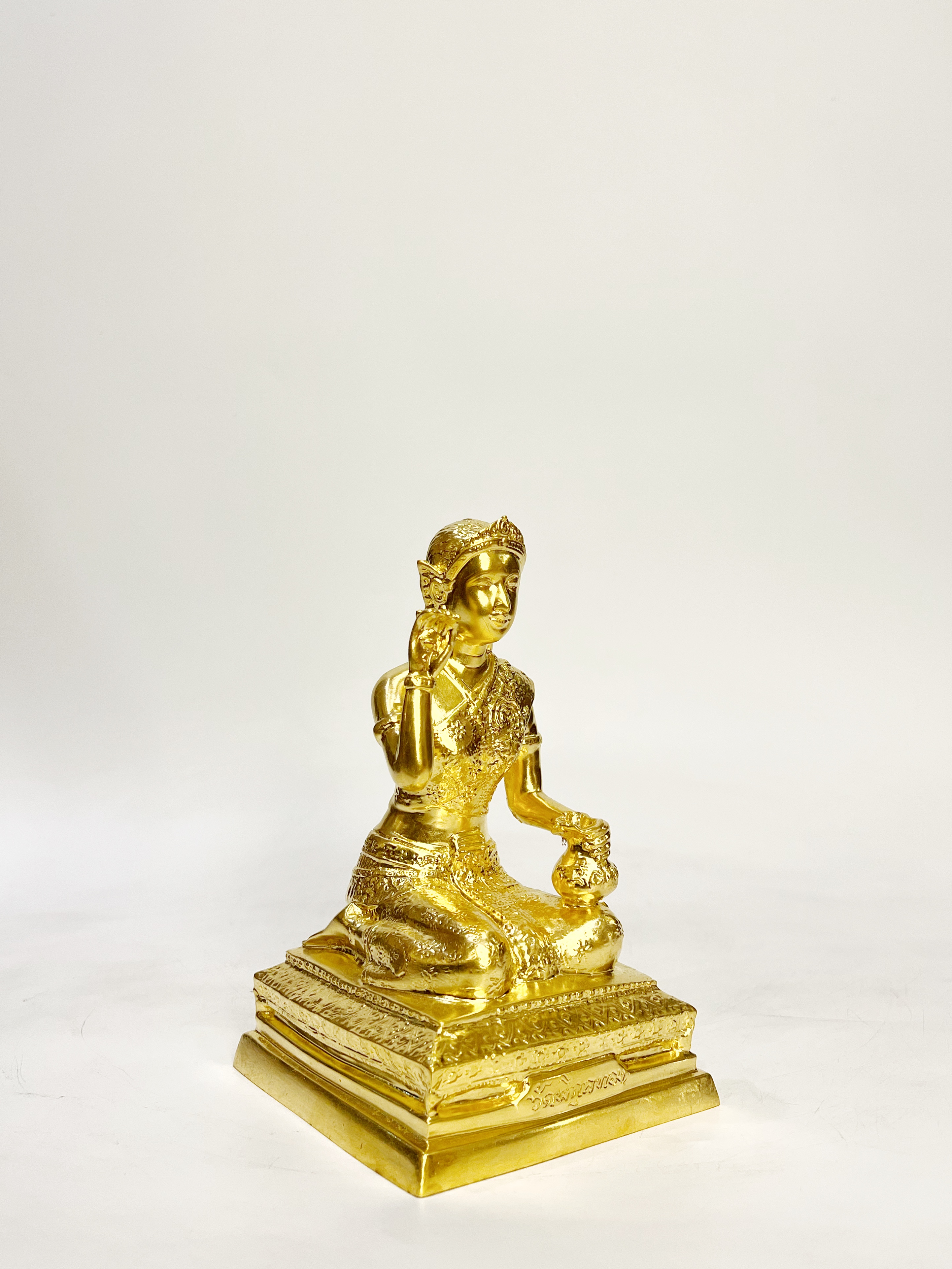 แม่นางกวัก หน้าตัก 5 นิ้ว