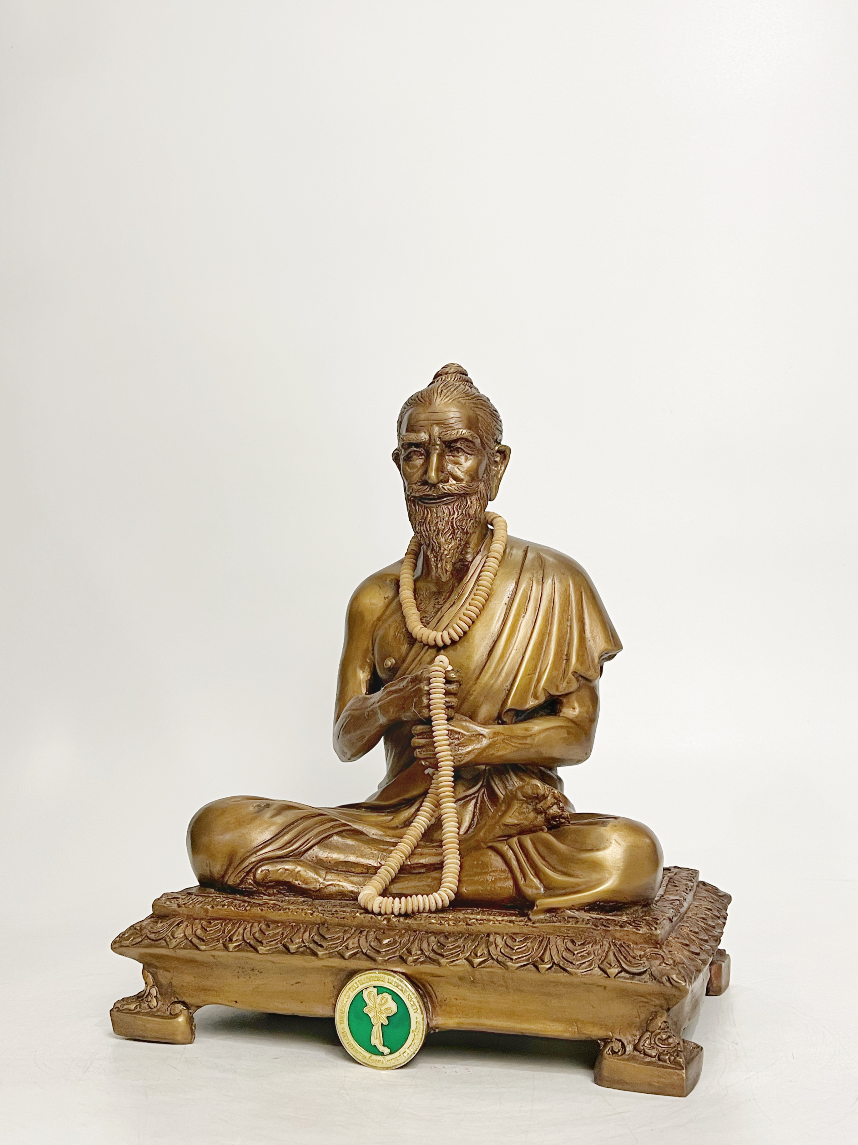 บรมครูหมอ ชีวกโกมารภัจจ์ หน้าตัก 9 นิ้ว