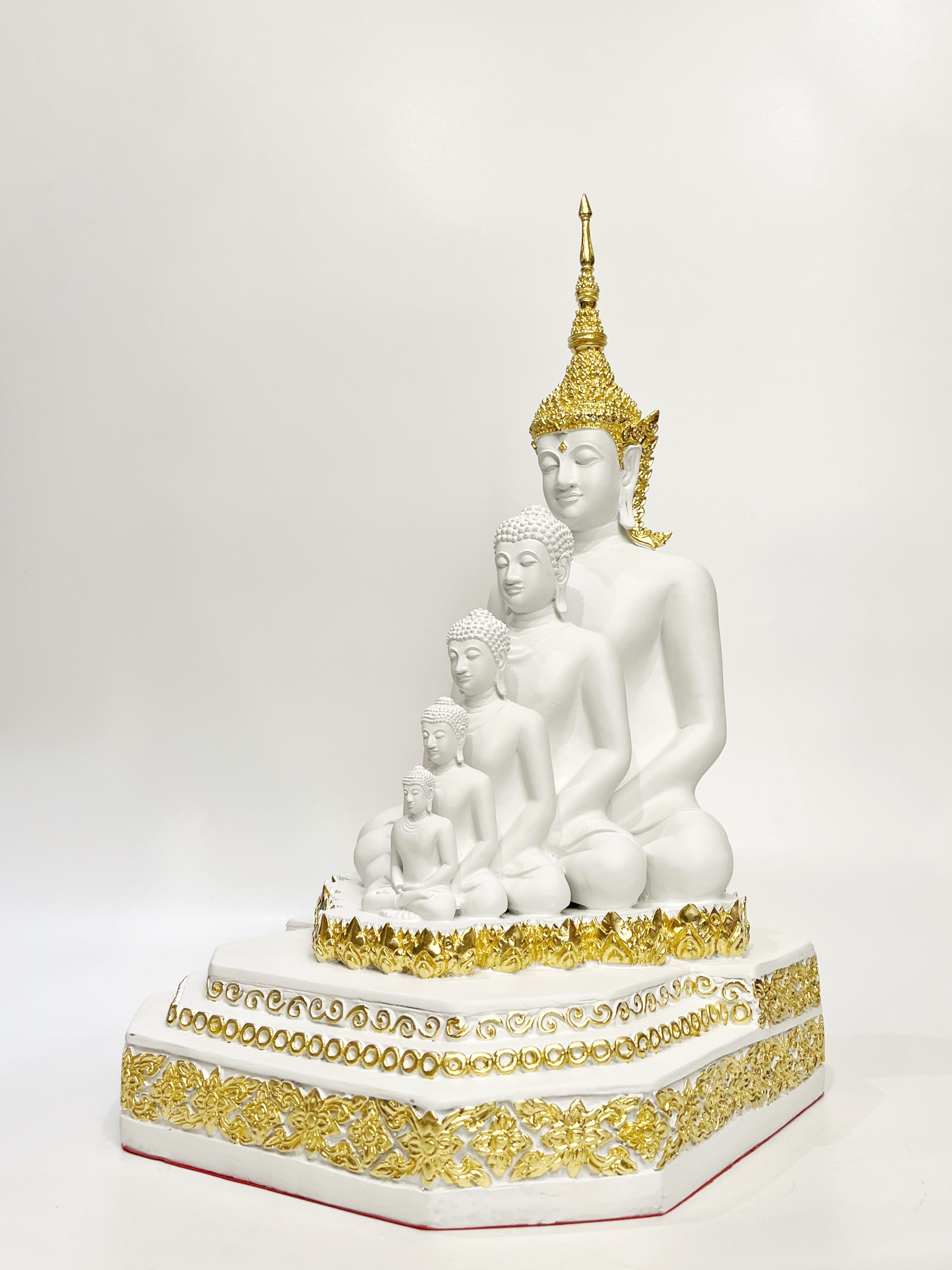 พระพุทธเจ้า 5 พระองค์ หน้าตัก 9 นิ้ว