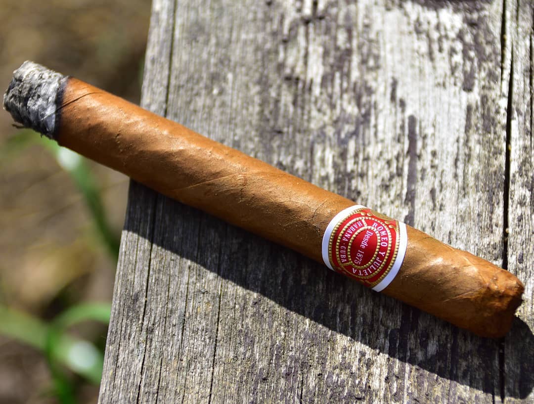 romeo y julieta belvederes "4-5/8x40"