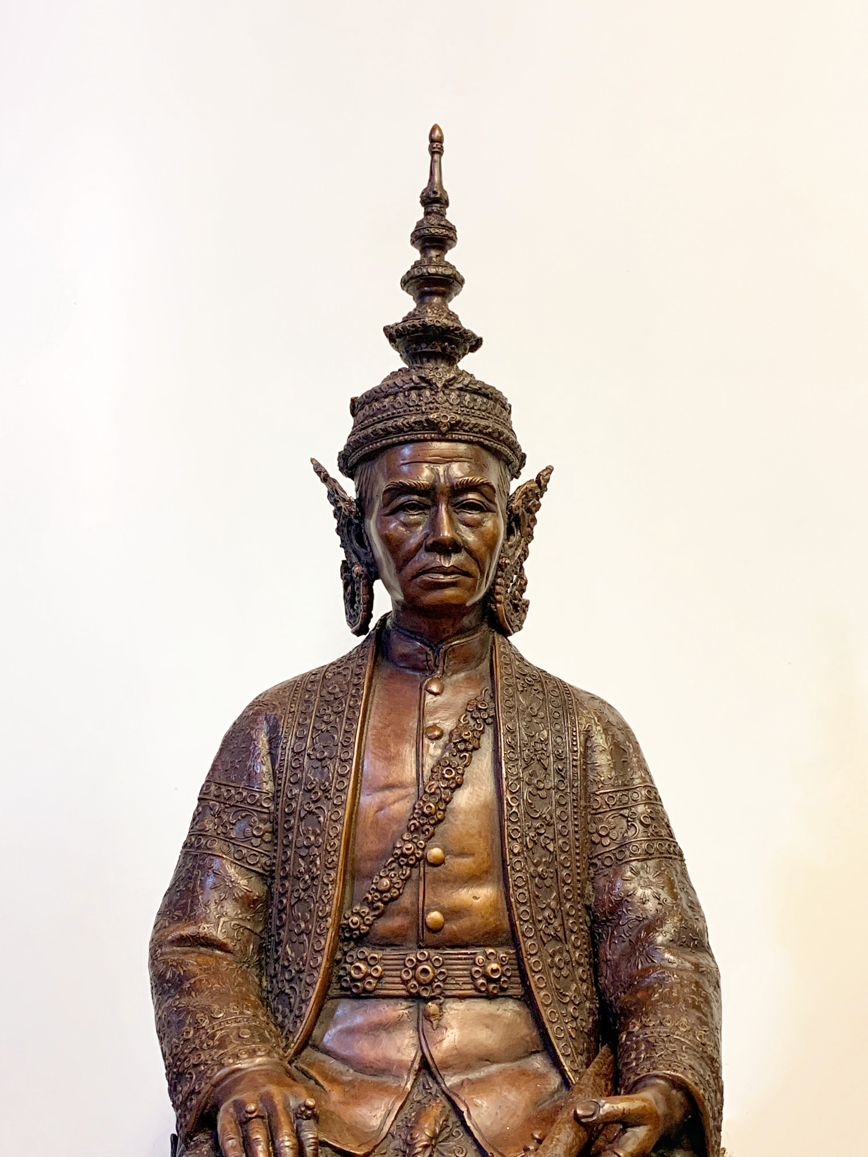 รัชกาลที่ 4 นั่งบัลลังก์ หน้าตัก 14 นิ้ว