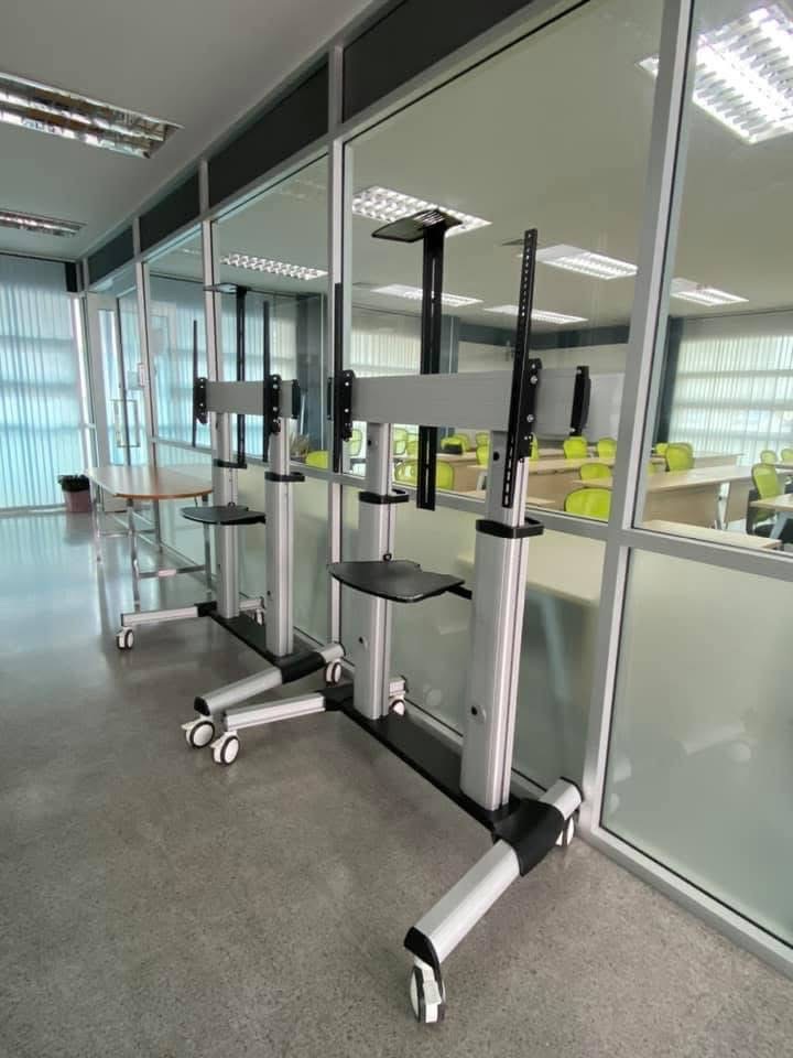 JMTVSTAND MT-F8200 ขาตั้งพื้นทีวีมีล้อเลื่อน(TV Stand) วัสดุ Aluminium อลูมิเนียม แบบล้อเลื่อนปรับสูง/ต่ำได้ 55"-98" นิ้ว{รับประกันสินค้า 3 ปี}0964746498