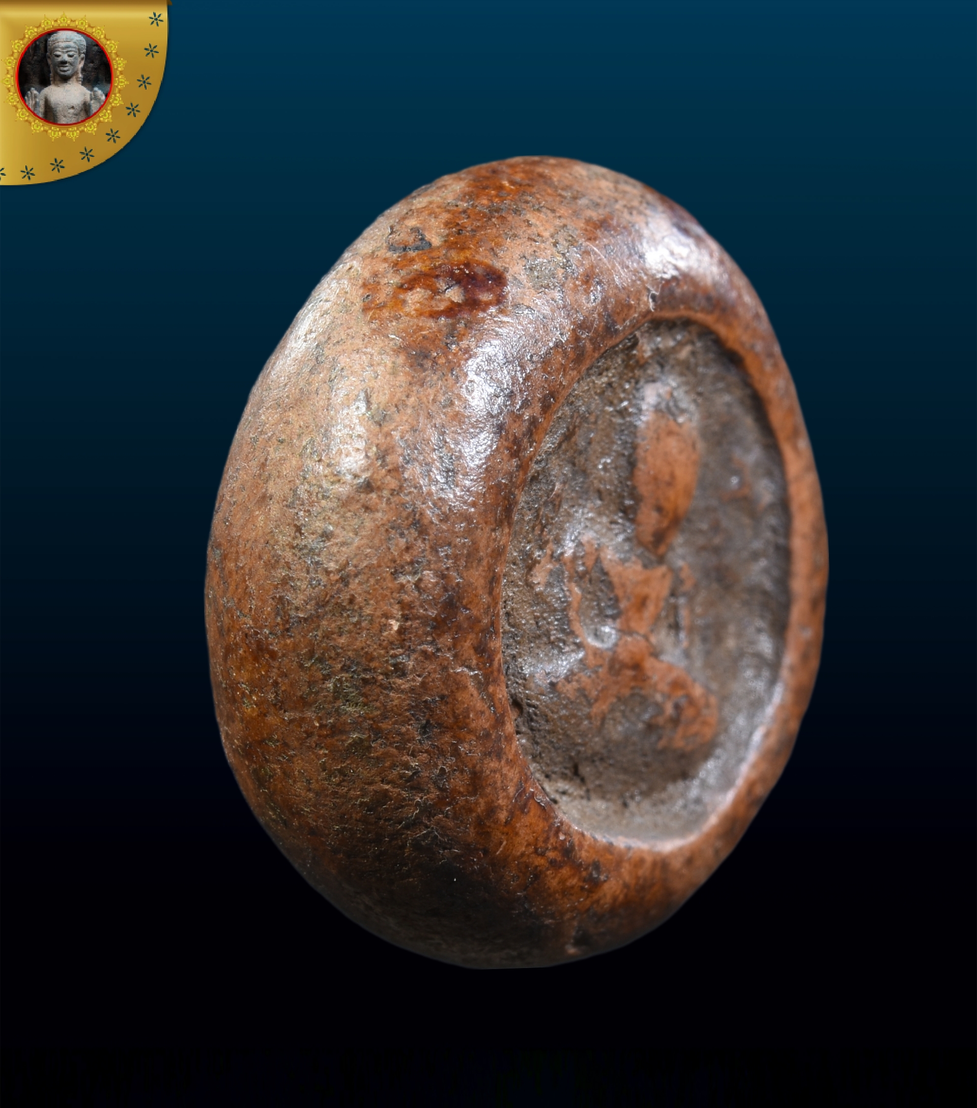 พระเม็ดกระดุมศรีวิชัย