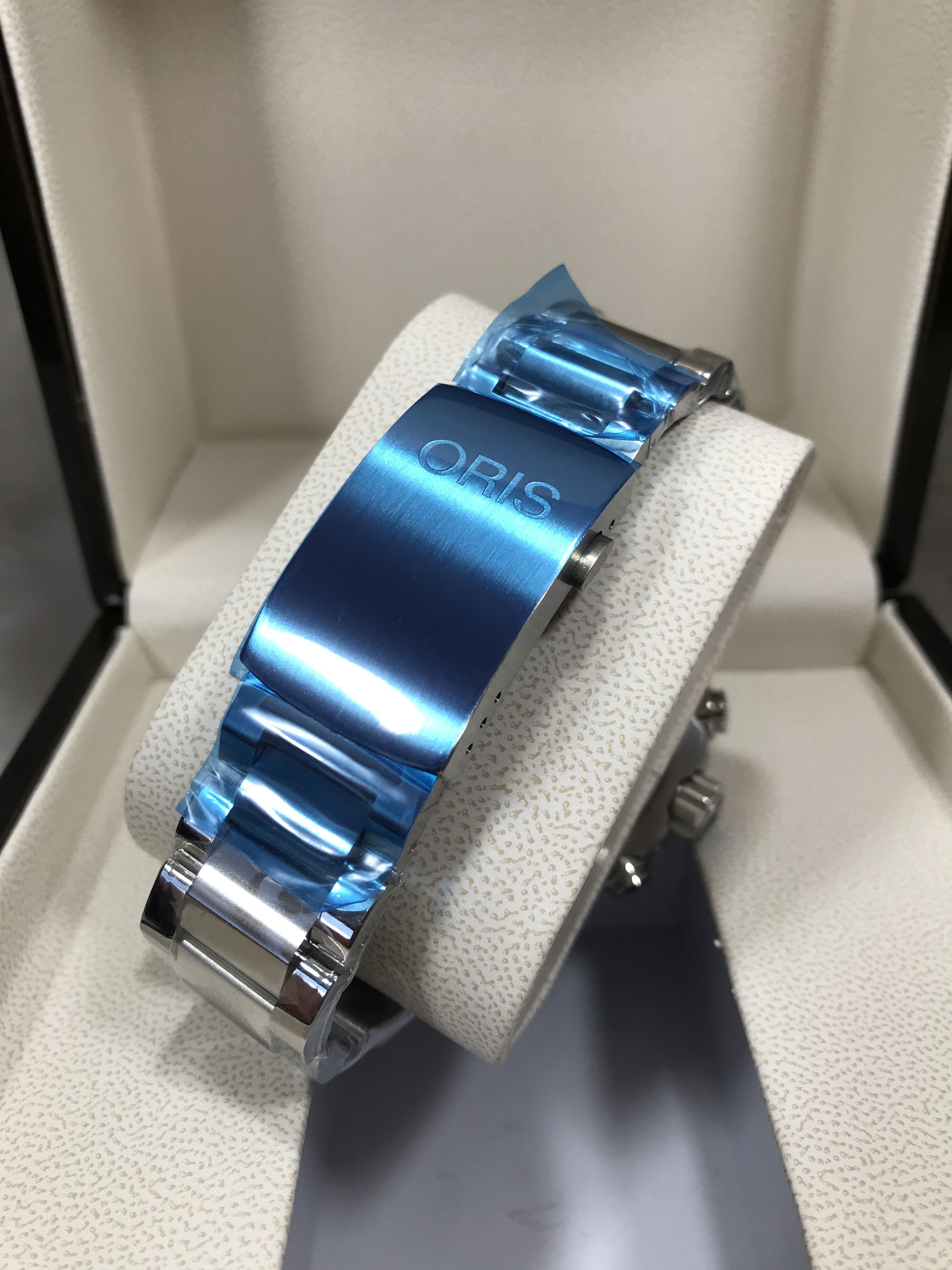 Oris Aquis Green Whale Limited Edition (5A)