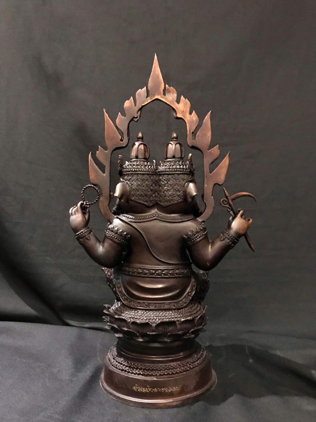 พระพิฆเนศ ปางทวิมุข หน้าตัก 9 นิ้ว