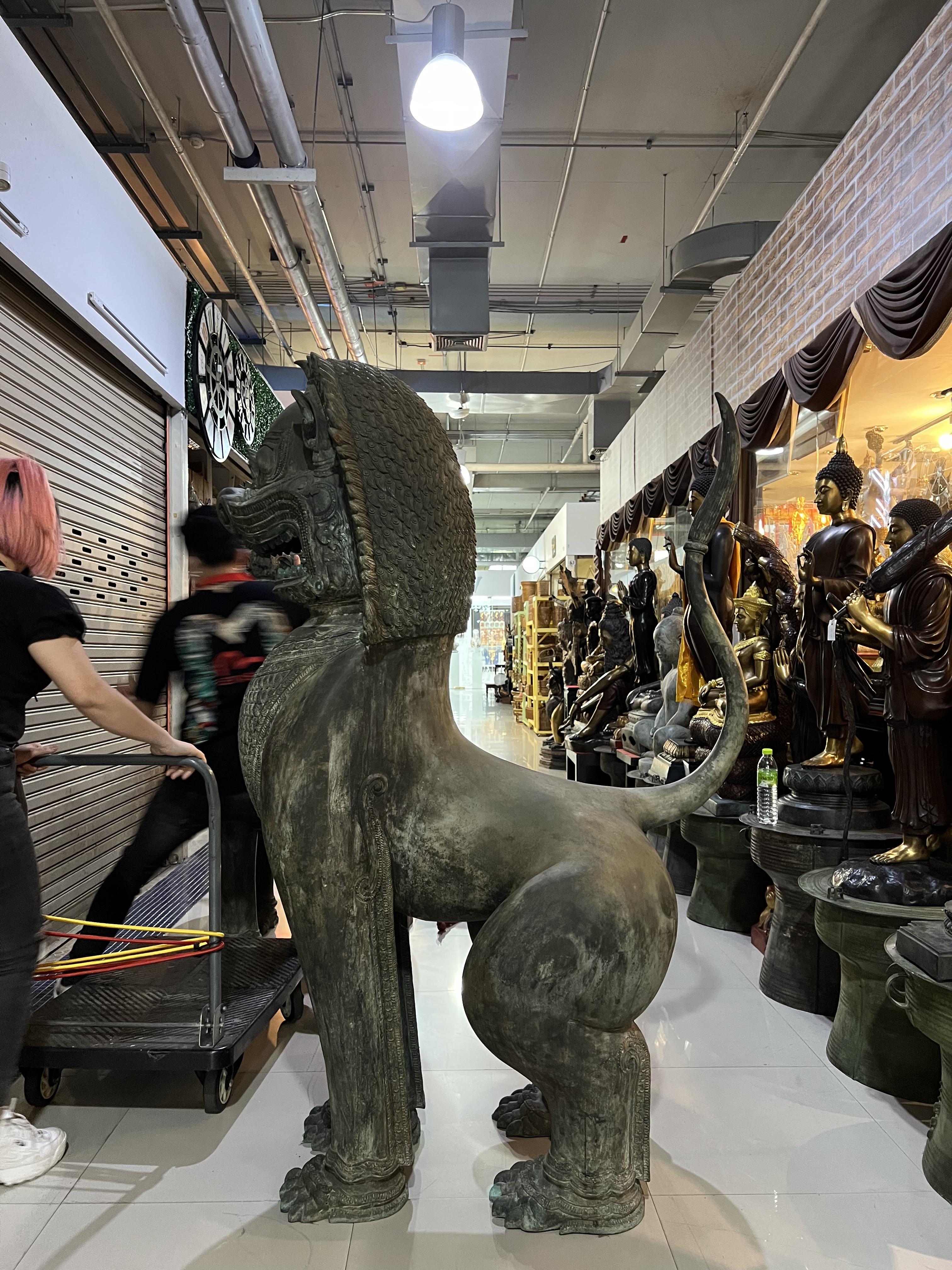 สิงโต (คู่) ขนาดใหญ่