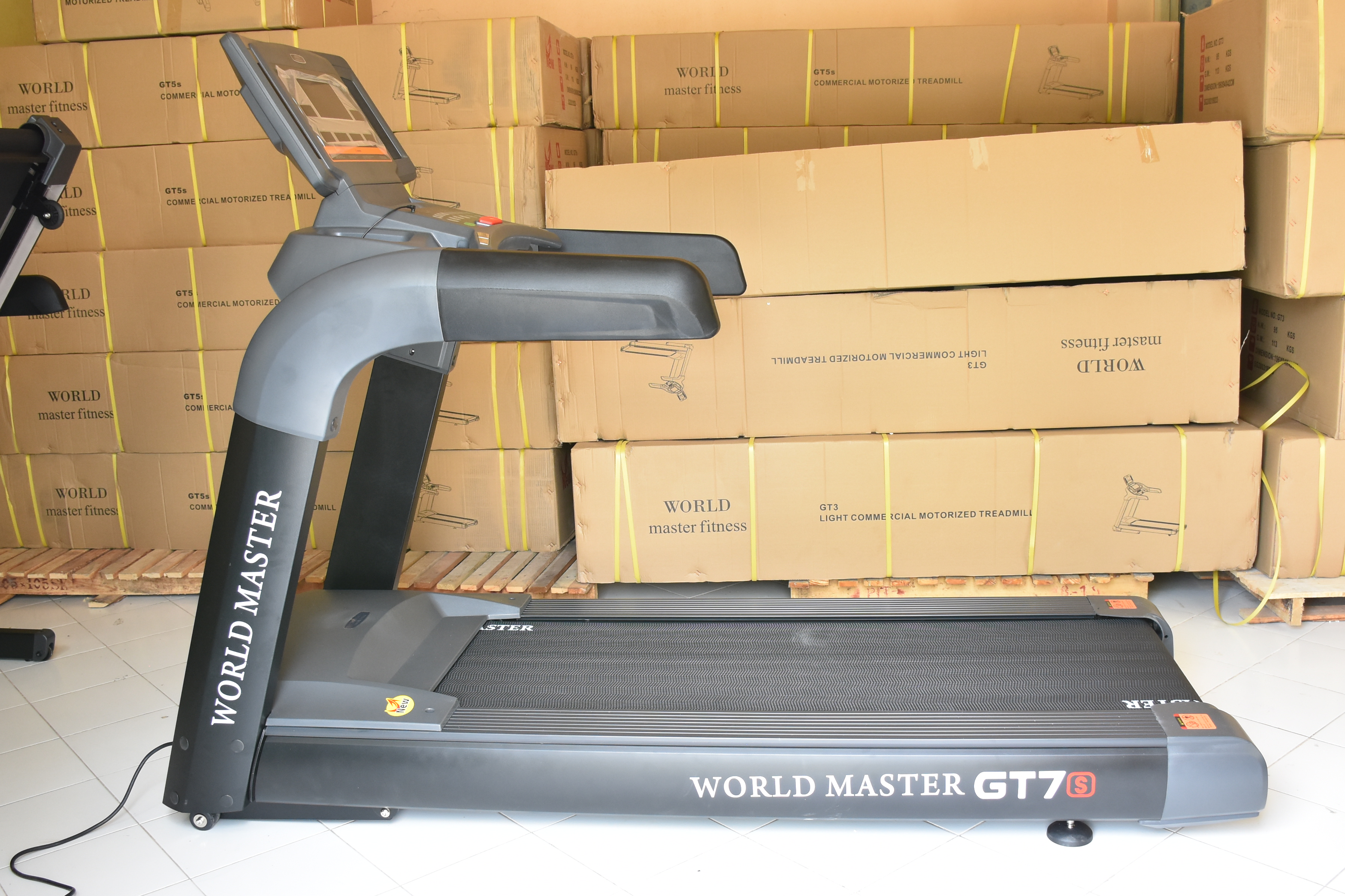 ลู่วิ่งไฟฟ้า World master fitness รุ่นGT7 5.0แรงม้า