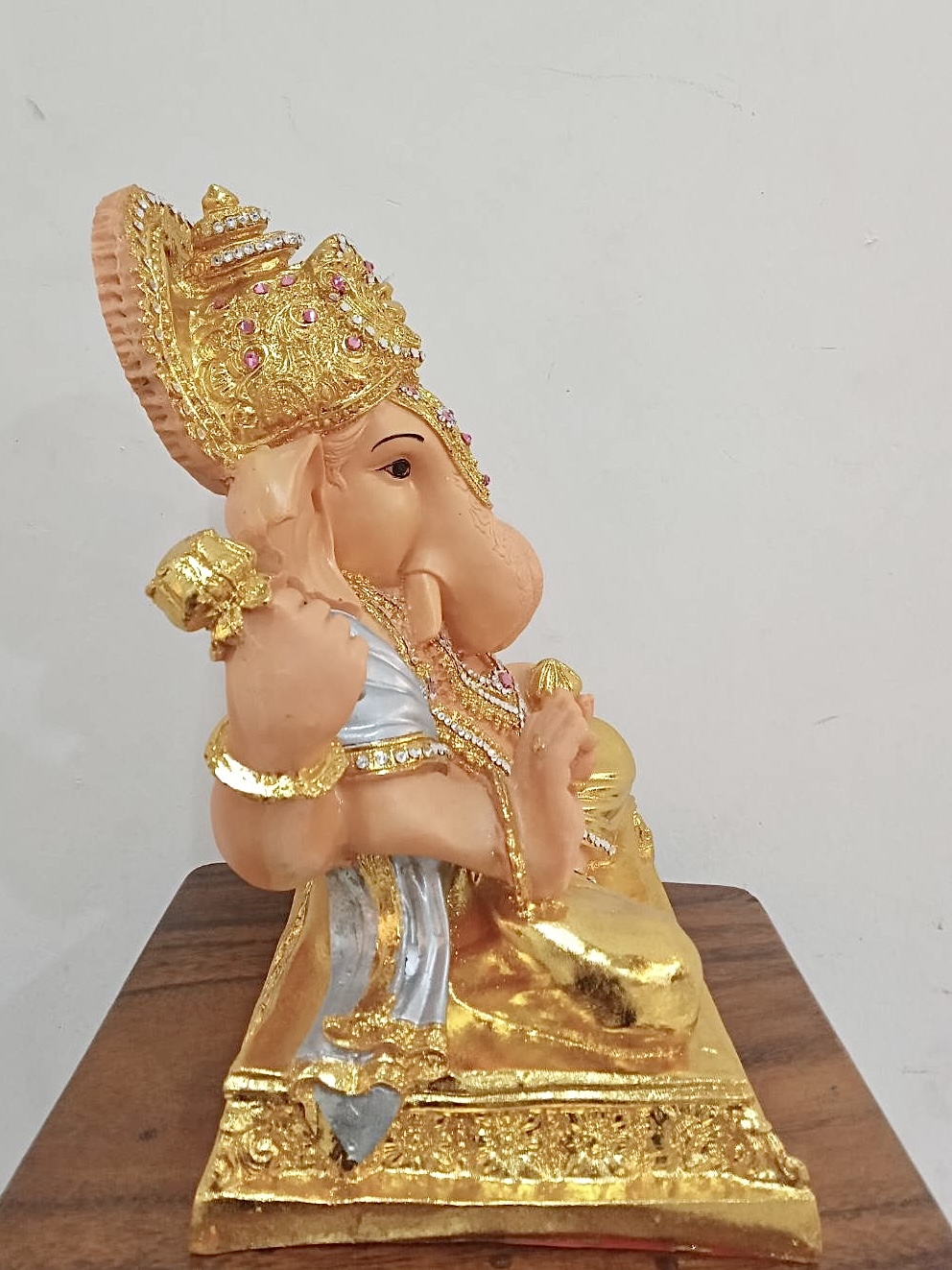 พระพิฆเนศ ดั๊กดูเศรษฐ์ หน้าตัก 9 นิ้ว