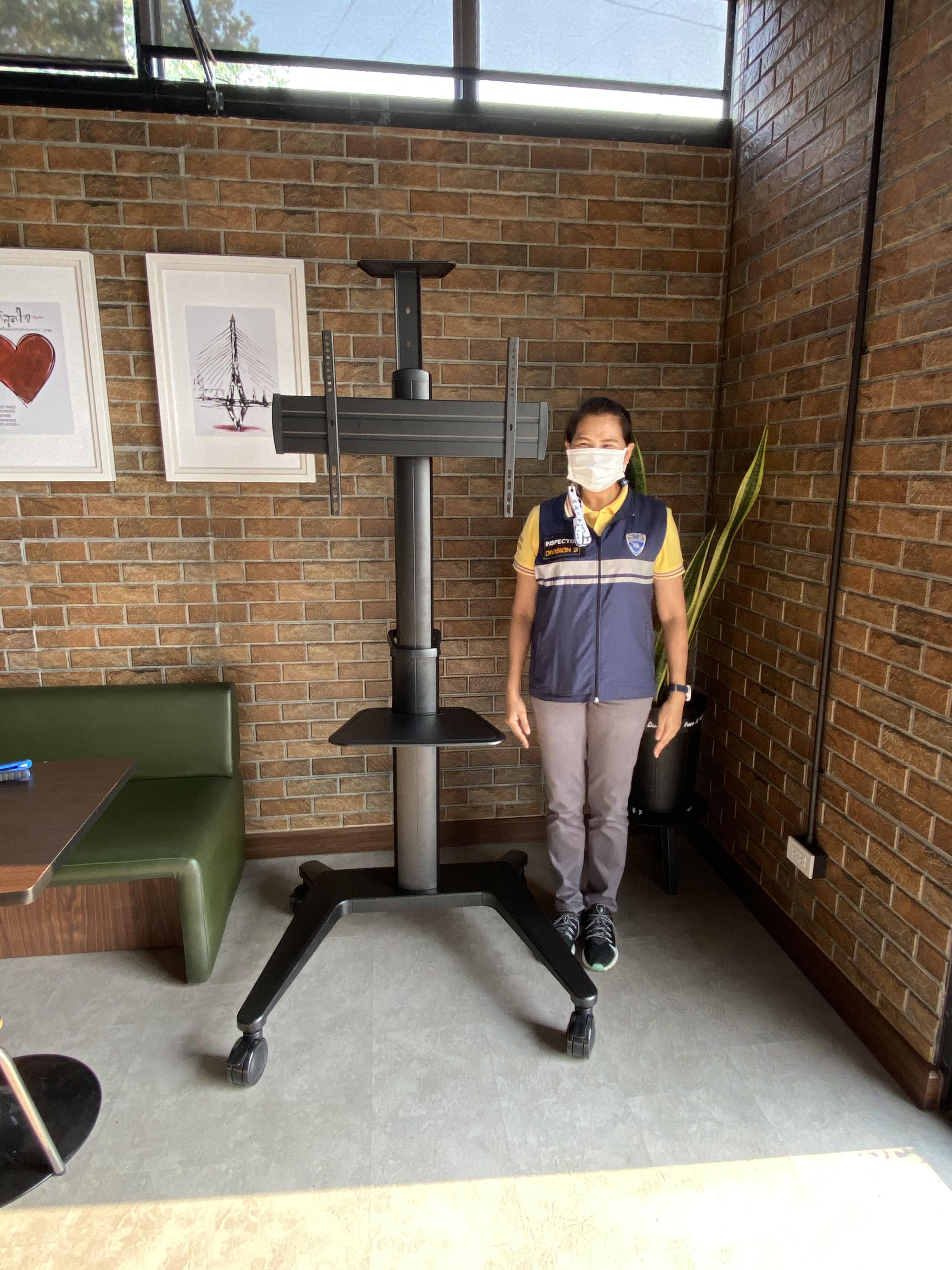 JMTVSTAND MT-F9100 ขาตั้งพื้นทีวีมีล้อเลื่อน สีดำ วัสดุอลูมิเนียม รูปทรงสวยงาม ทันสมัย รองรับทีวีขนาด 37"-75นิ้ว{รับประกัน 3 ปี }0964746498