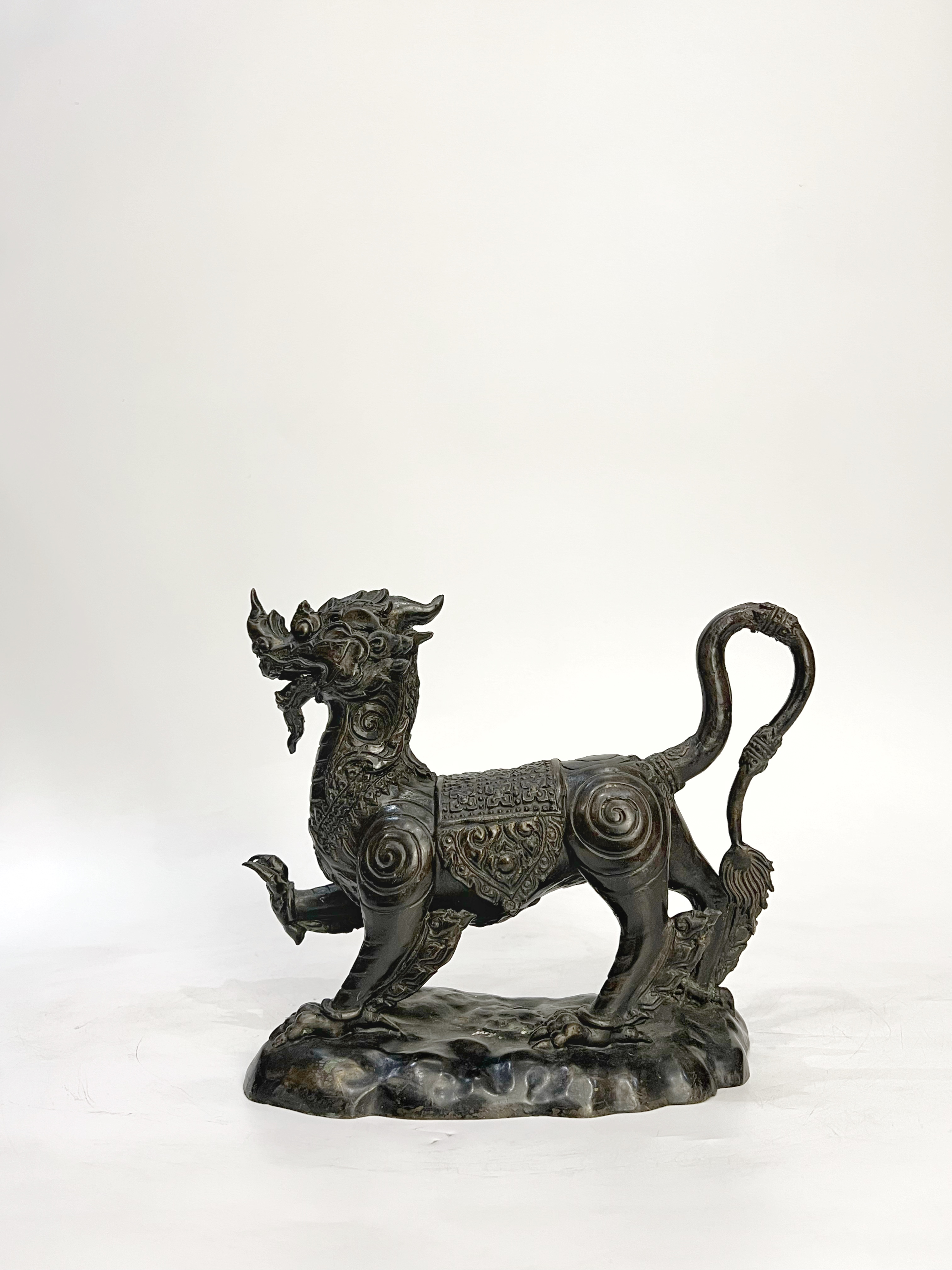 สิงห์ (ราคาต่อ 1 ตัว)