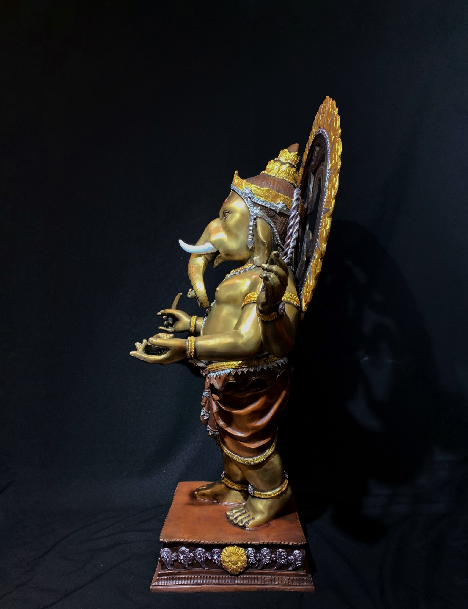 พระพิฆเนศ ปางเอกทันตะ หน้าตัก 16 นิ้ว