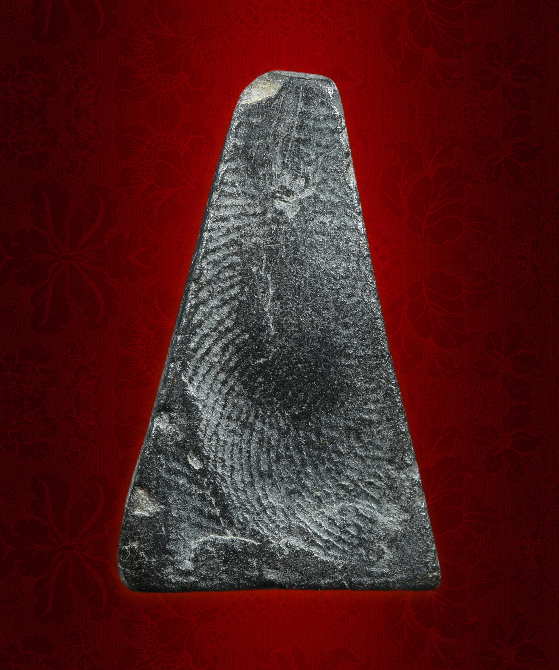 พระผงสุพรรณ เนื้อดำ